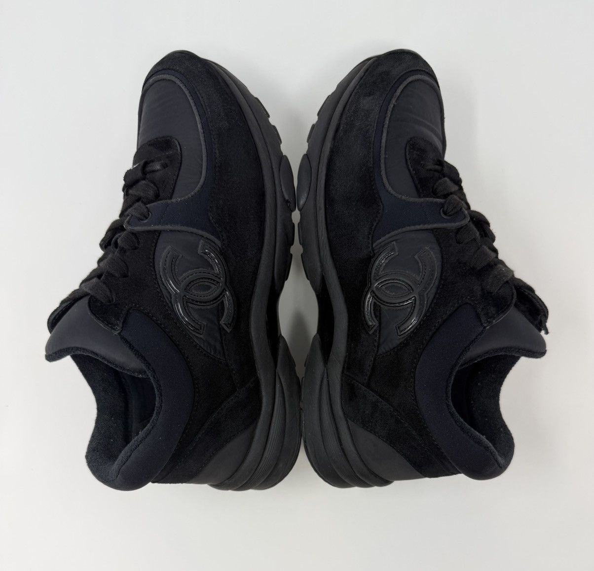 Chanel Chanel CC Triple Black Suede Trainer Sneaker Size US 8 / IT 38 - 3 Thumbnail