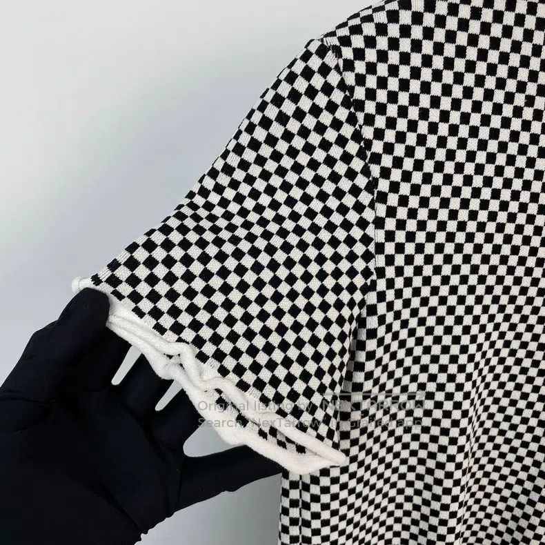 Louis Vuitton Louis Vuitton Knitted checkerboard short sleeves Size US S / EU 44-46 / 1 - 4 Thumbnail