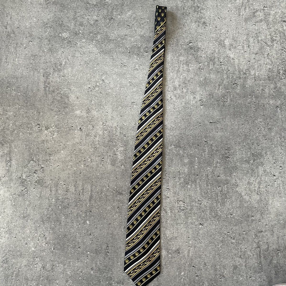 Versace Vintage 90s Giana Versace Monogram Tie Medusa Size ONE SIZE - 2 Thumbnail