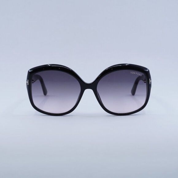 Tom Ford Chiara-02 FT0919 01B Sunglasses Black Butterfly  display picture 2