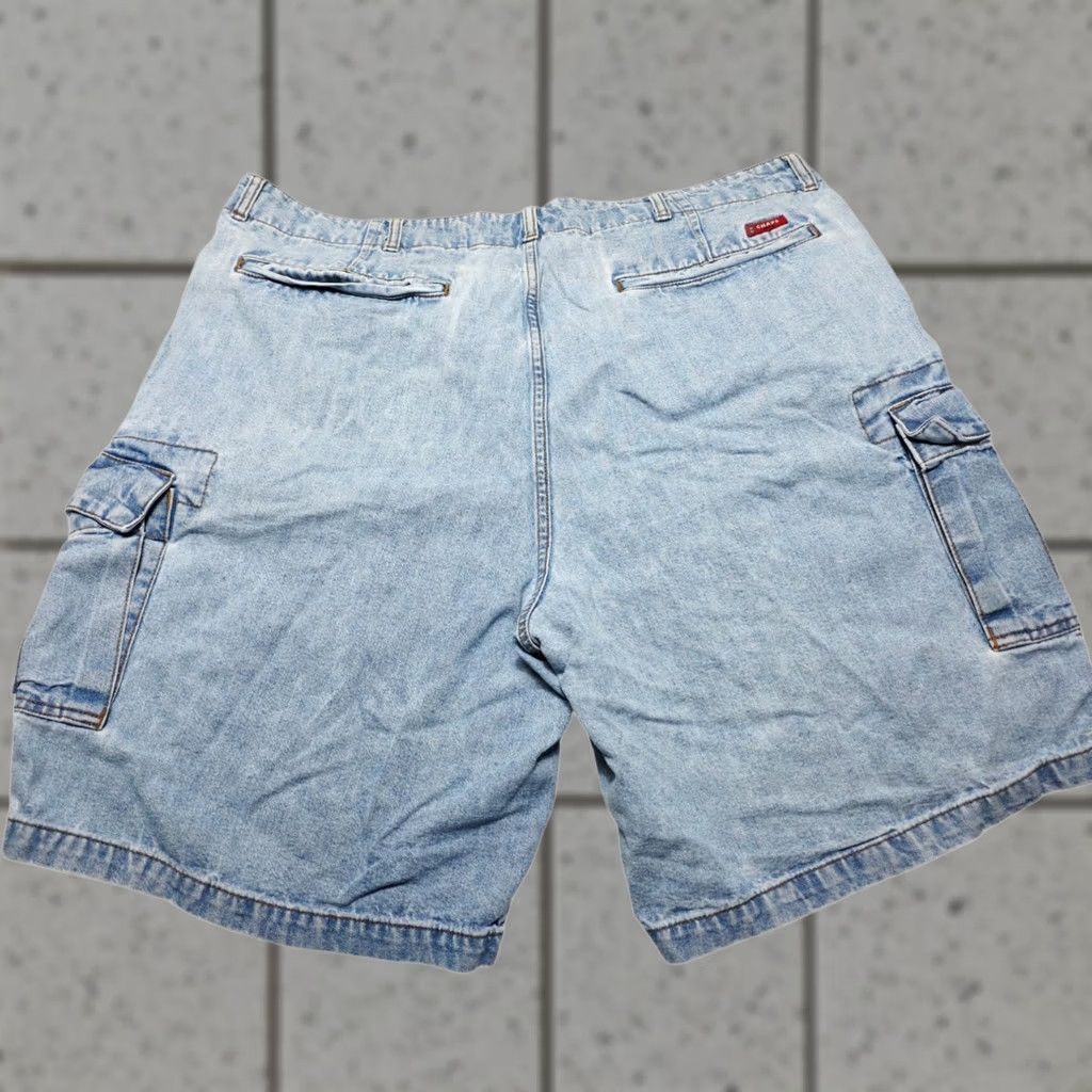 Chaps VINTAGE Chaps Mens Denim Cargo Shorts Size 42 Blue Baggy Y2K Relaxed Fit Medium Wash Size US 42 / EU 58 - 1 Thumbnail