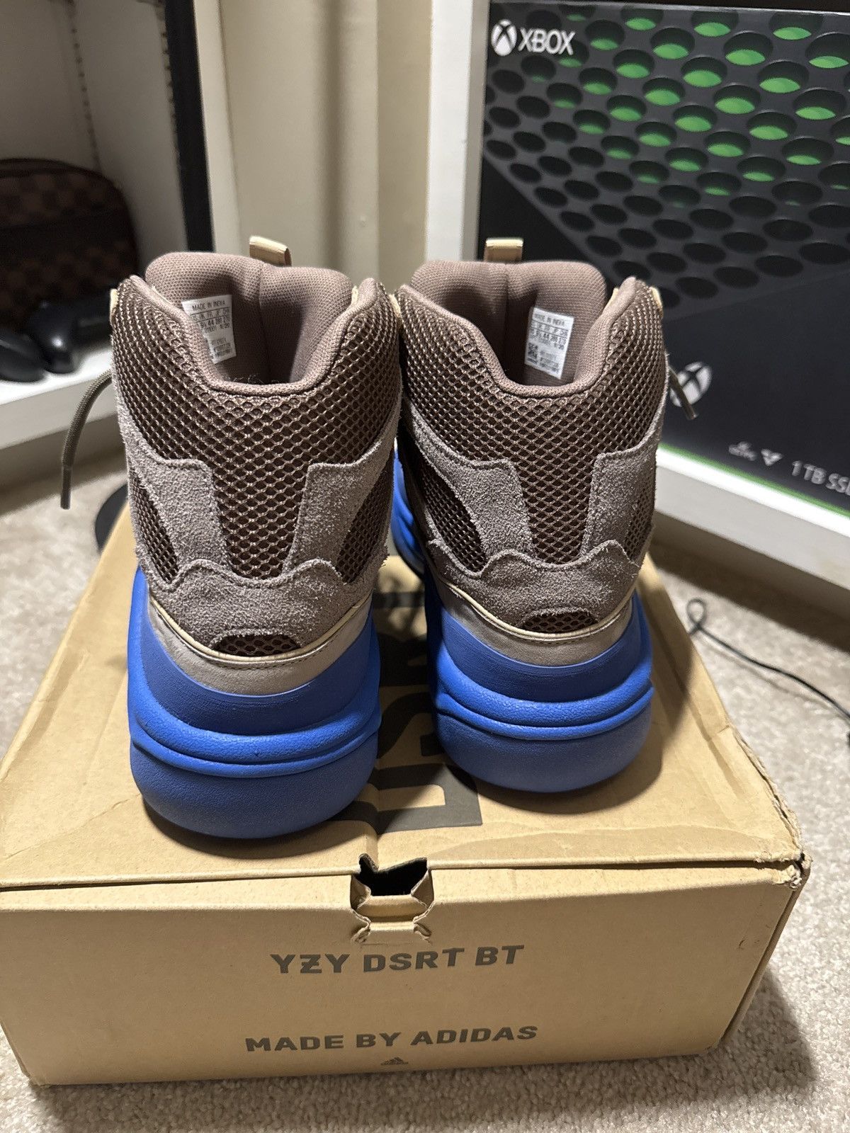 Yeezy Yeezy DSRT BT “Taupe Blue” Size US 10 / EU 43 - 5 Thumbnail