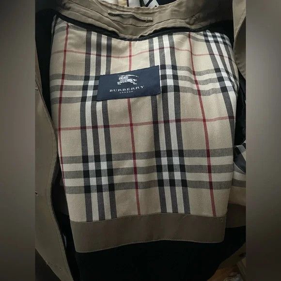 Burberry AS IS Burberry car coat jacket trench quiet luxury cbk Size M / US 6-8 / IT 42-44 - 13 Thumbnail