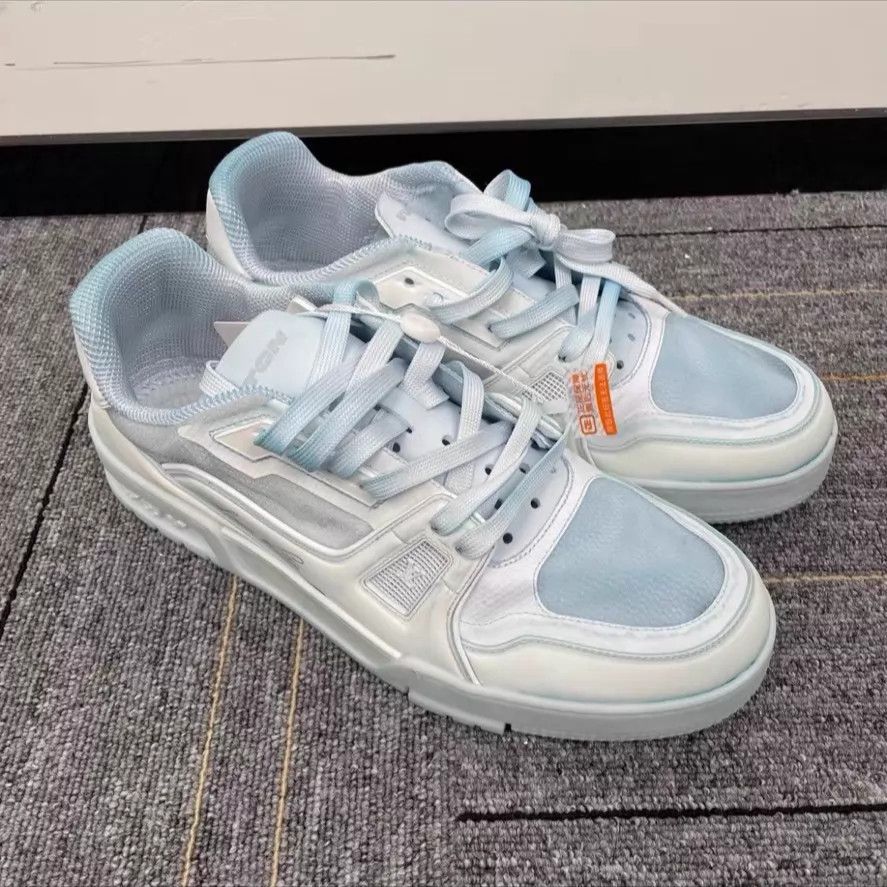 Louis Vuitton Louis Vuitton Trainer UK8.5 Size US 9.5 / EU 42-43 - 1 Thumbnail