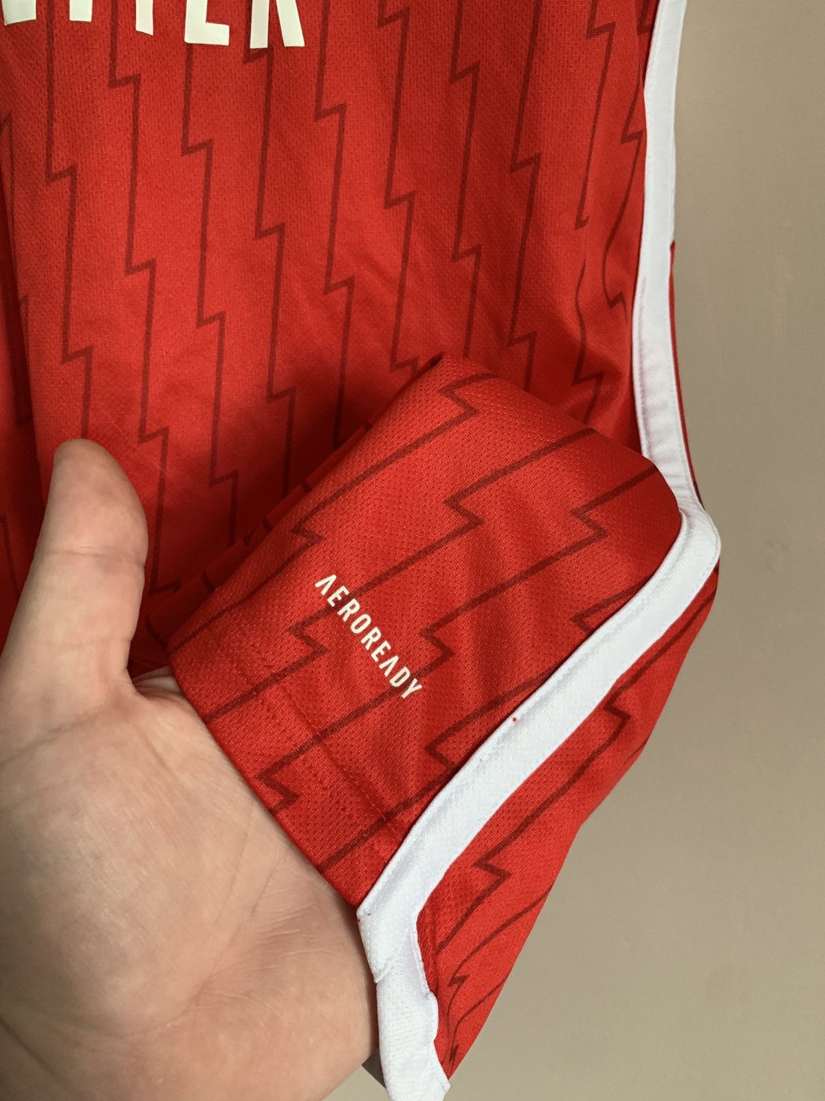Adidas Arsenal London Football jersey Adidas Soccer MARTINELLI #11 Size US M / EU 48-50 / 2 - 9 Thumbnail