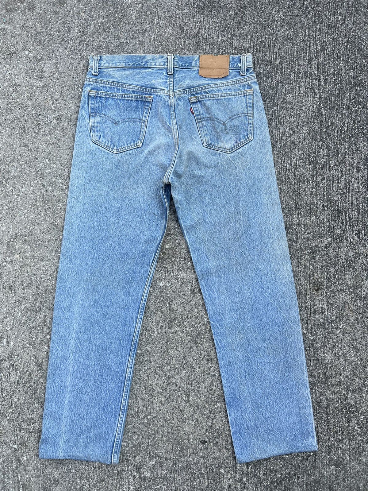 Levi's Vintage 80s Levi’s 501 Faded Light Blue Denim Jeans Size US 34 / EU 50 - 2 Thumbnail