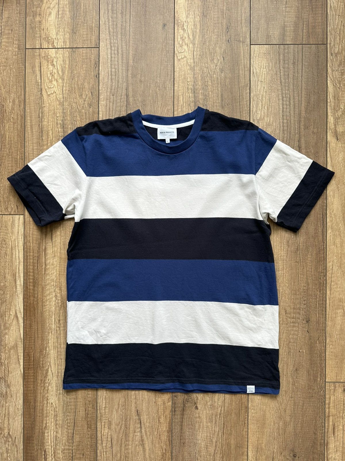 Norse Projects T-shirts Norse Project size L Size US L / EU 52-54 / 3 - 1 Thumbnail