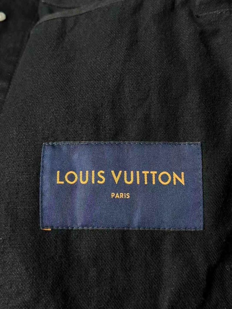 Louis Vuitton Louis Vuitton DNA instruction listing Denim jacket Size US M / EU 48-50 / 2 - 4 Thumbnail
