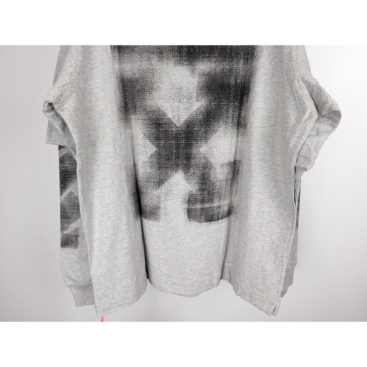 Off-White o1rshd1 Q:2 / DUP /Jumbo Arrow Double L/S Tee Shirt in Grey Size US XL / EU 56 / 4 - 13 Thumbnail