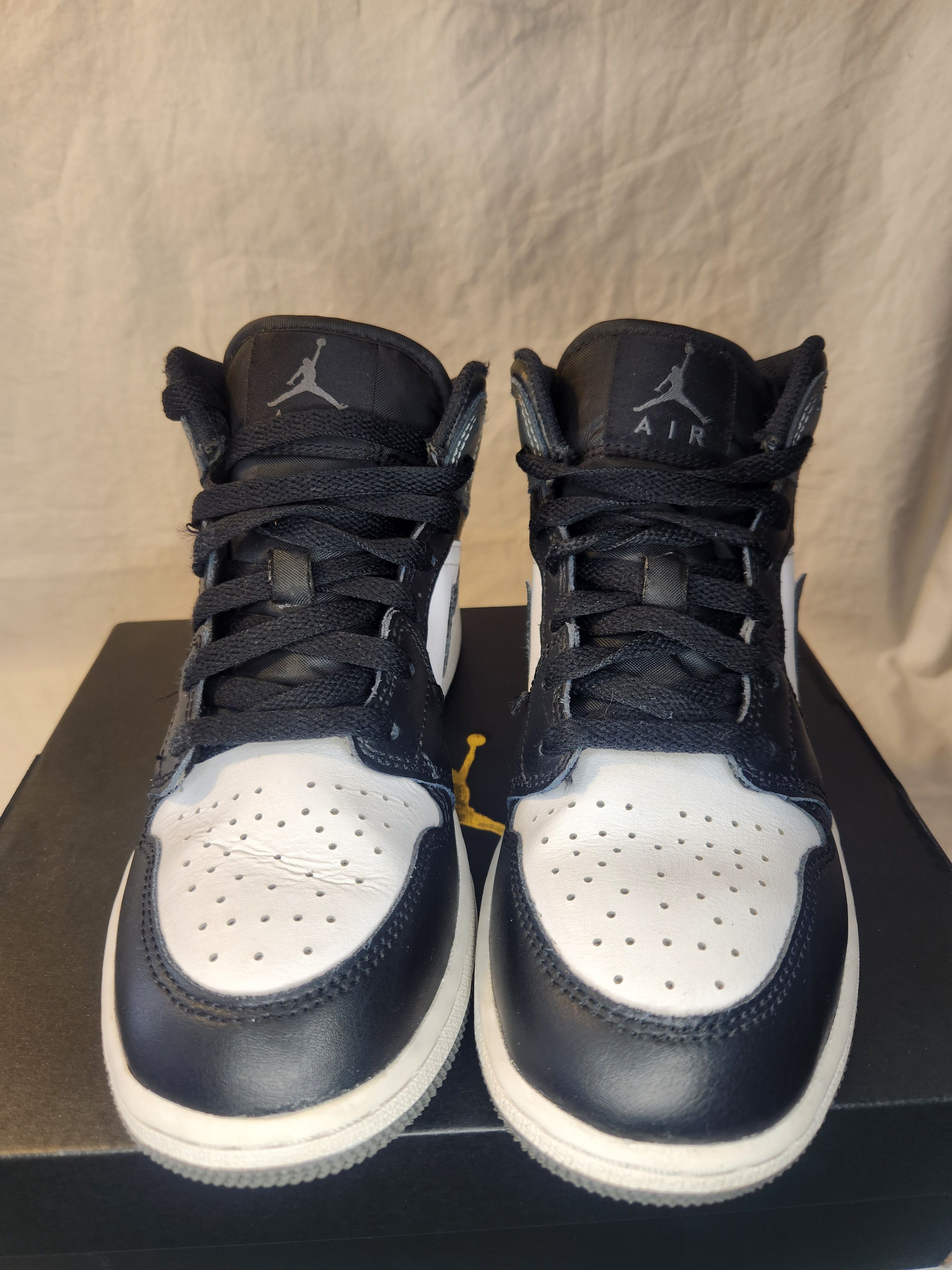 Other air jordan 1 mid gs Size US 5 / EU 37 - 4 Thumbnail
