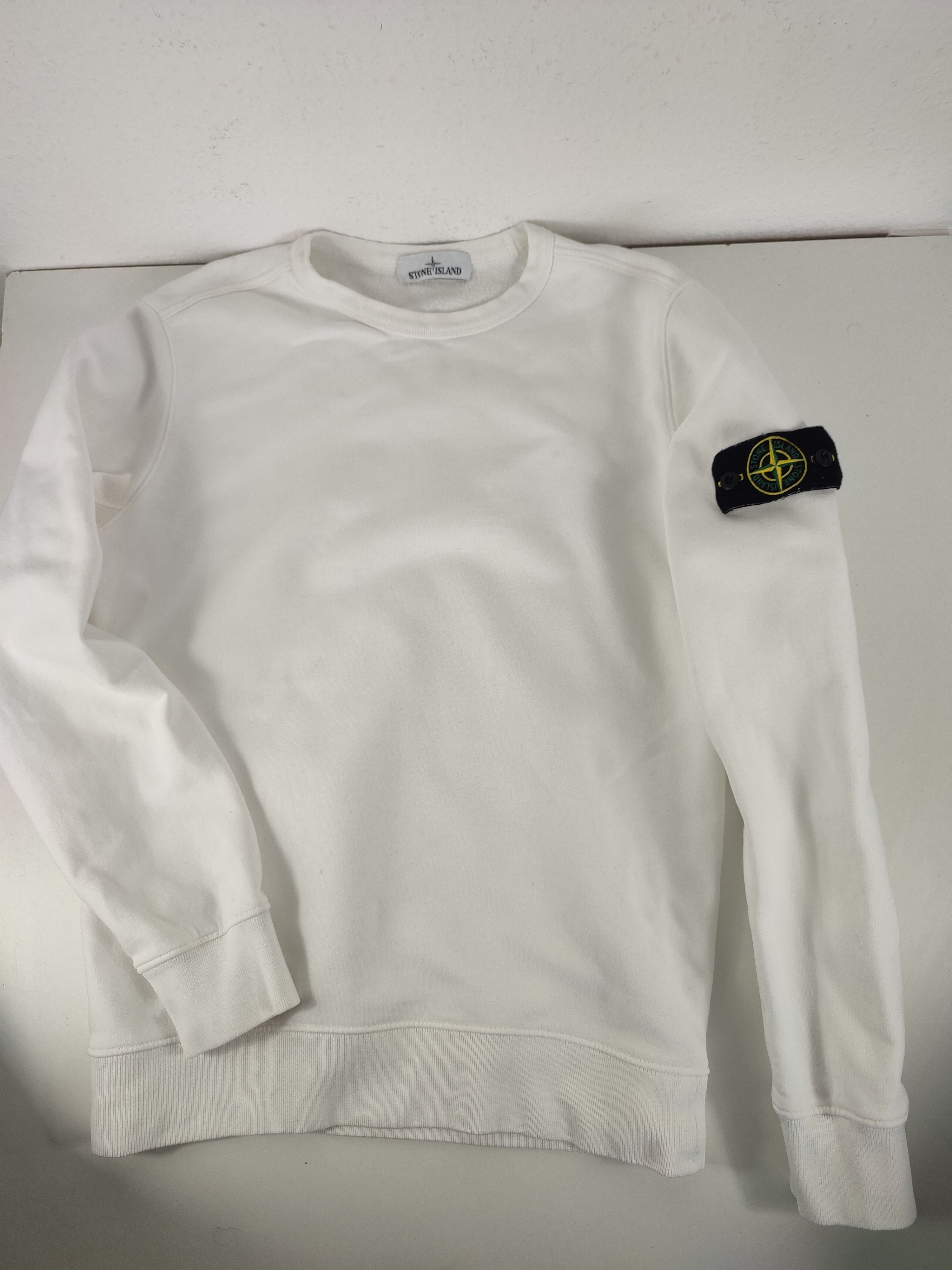 Stone Island Stone Island white crewneck Size US M / EU 48-50 / 2 - 1 Thumbnail