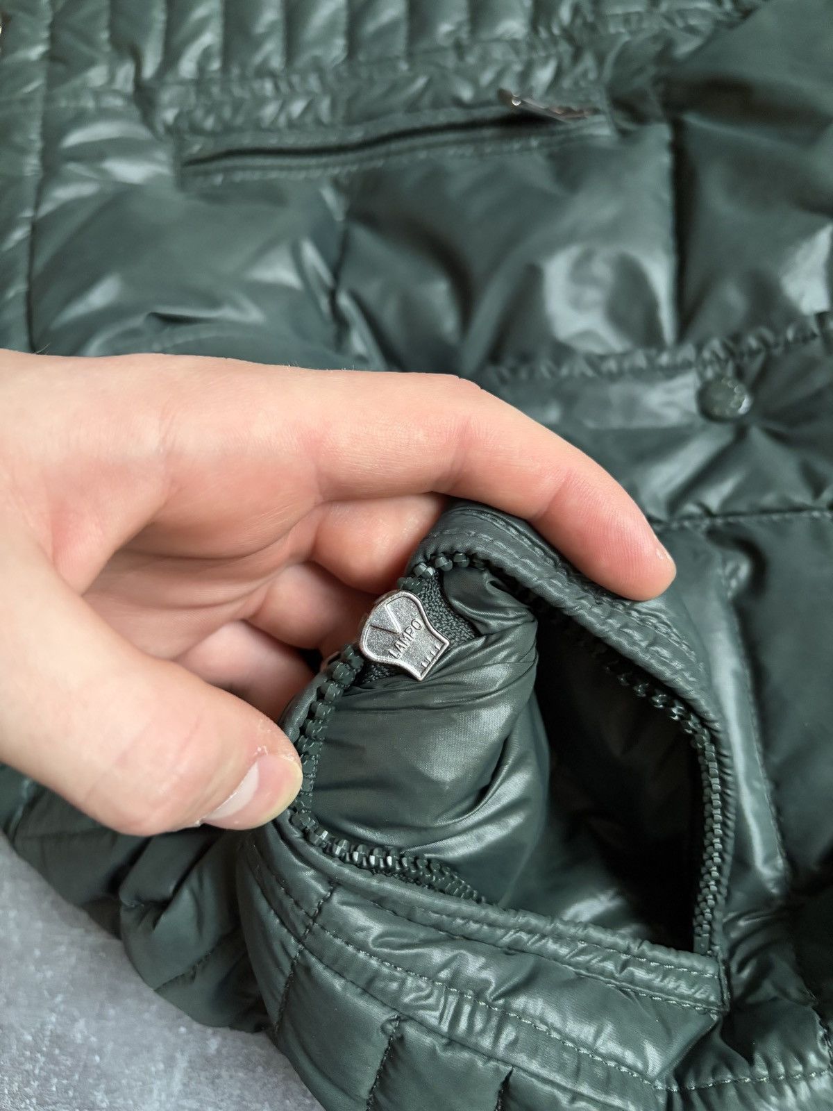 Moncler Moncler Austin Kids Two-Tone Down Puffer Jacket Size XXS / US 00 / IT 34 - 6 Thumbnail