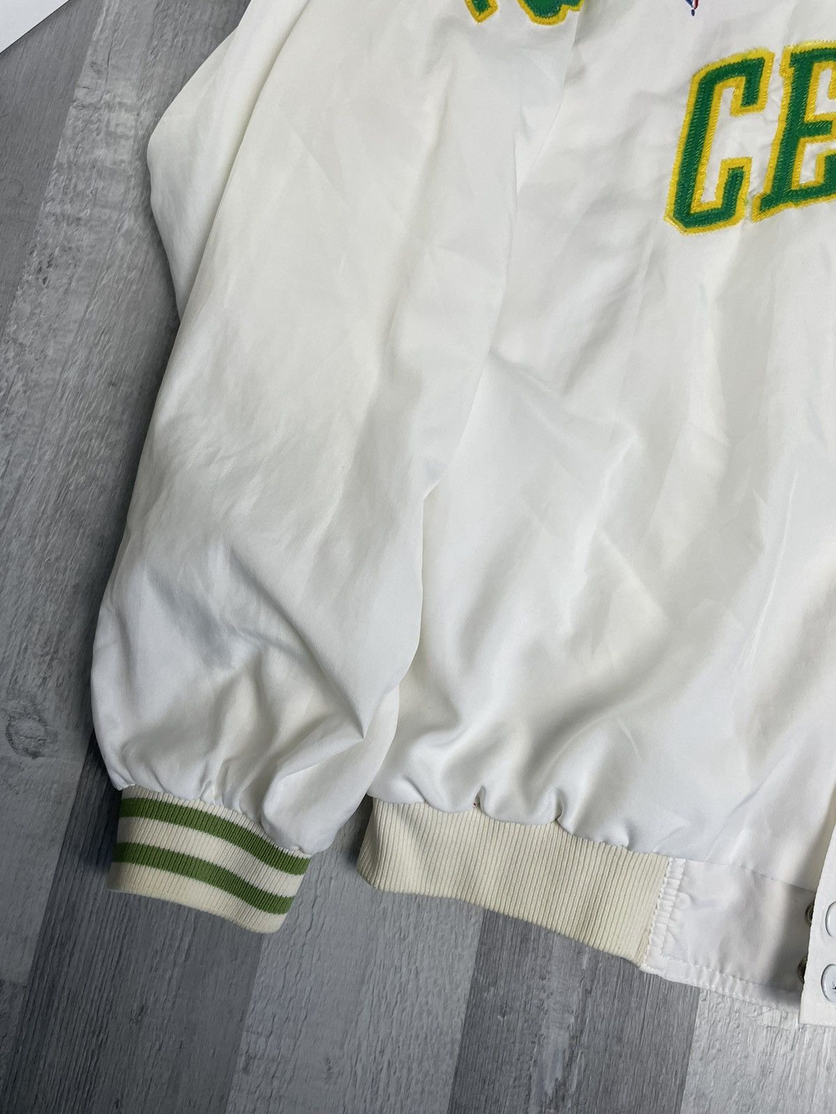 Champion × NBA × Vintage Boston Celtics Vintage 90s NBA Basketball Bomber Jacket Size US L / EU 52-54 / 3 - 6 Thumbnail