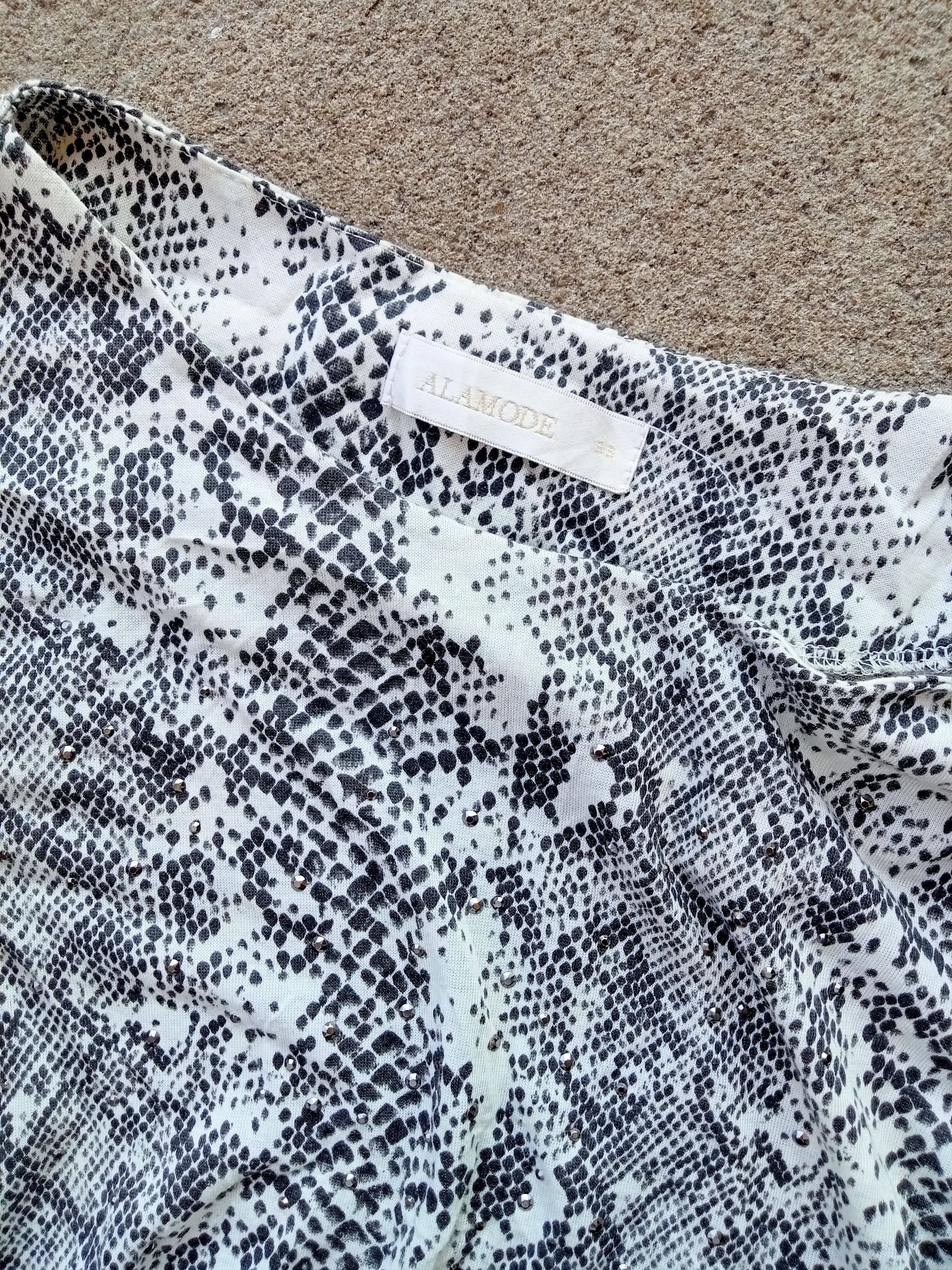 Japanese Brand women top with snakeskin motif Size S / US 4 / IT 40 - 3 Thumbnail