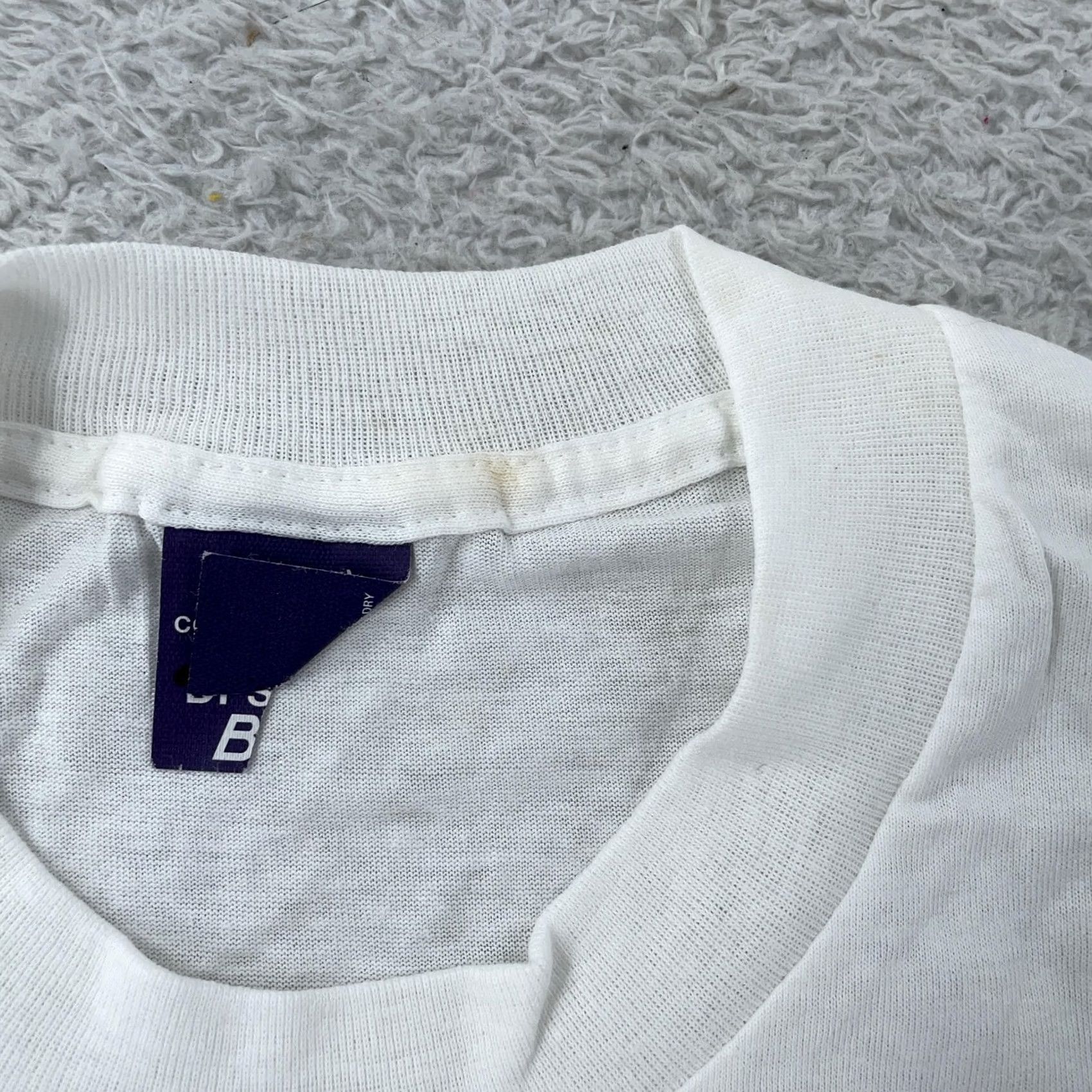 Vintage VINTAGE B.V.D Shirt Mens XS/S White Undershirt Crewneck 90s Military All Seasons Lightweight Cotton Jersey Breathable Knit Boys Girls Mens Size US XS / EU 42 / 0 - 4 Thumbnail