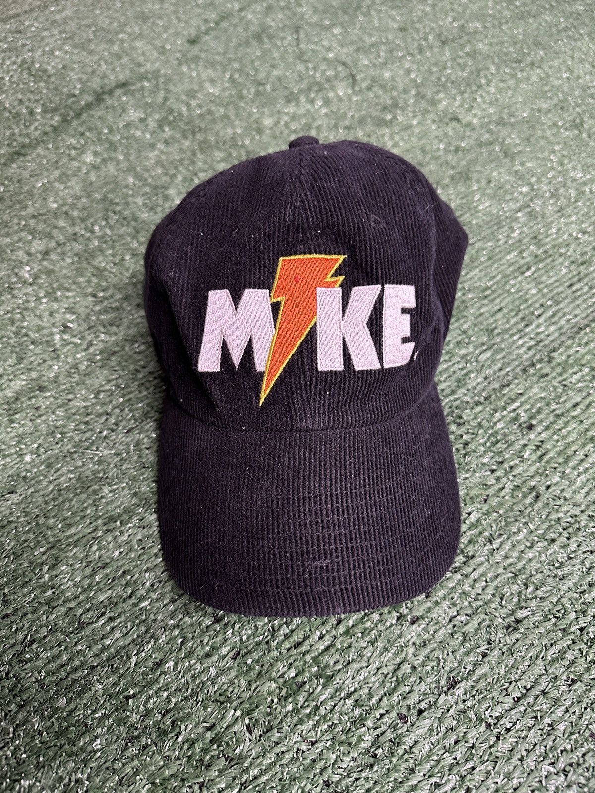 Jordan Brand VTG Jordan MIKE Gatorade Strapback Hat Size ONE SIZE - 1 Thumbnail