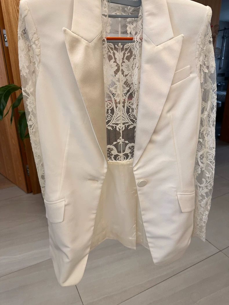 Alexander McQueen Alexander Mcqueen Lace suit for the catwalk Size S / US 4 / IT 40 - 3 Thumbnail