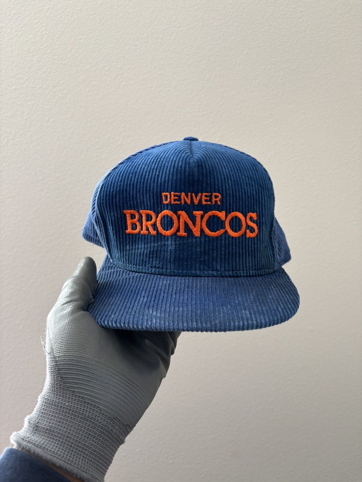 Vintage Vintage Denver Broncos Hat Size ONE SIZE - 1 Thumbnail