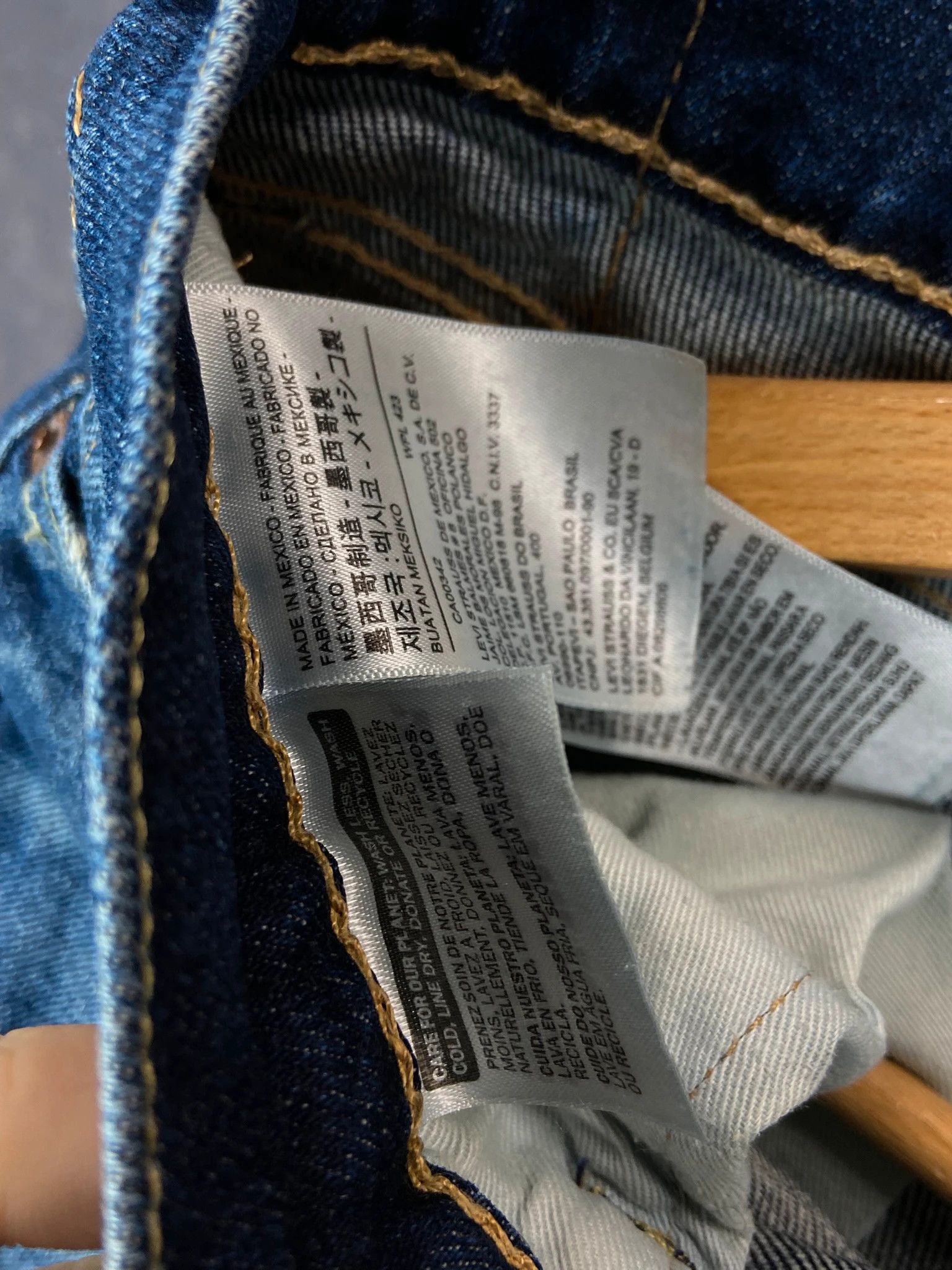 Levi's Levis Blue Denim / Clean Straight American Classic (M) Size US 34 / EU 50 - 3 Thumbnail