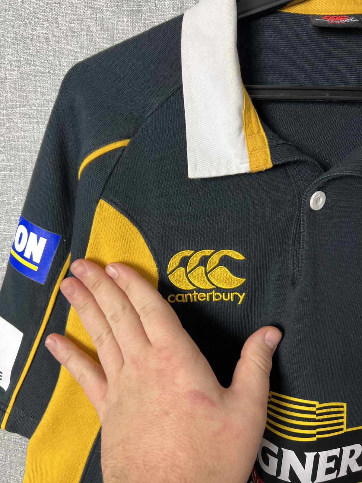 Canterbury of New Zealand Vintage Canterbury Wasps London Rugby Union Jersey Size L Size US L / EU 52-54 / 3 - 4 Thumbnail