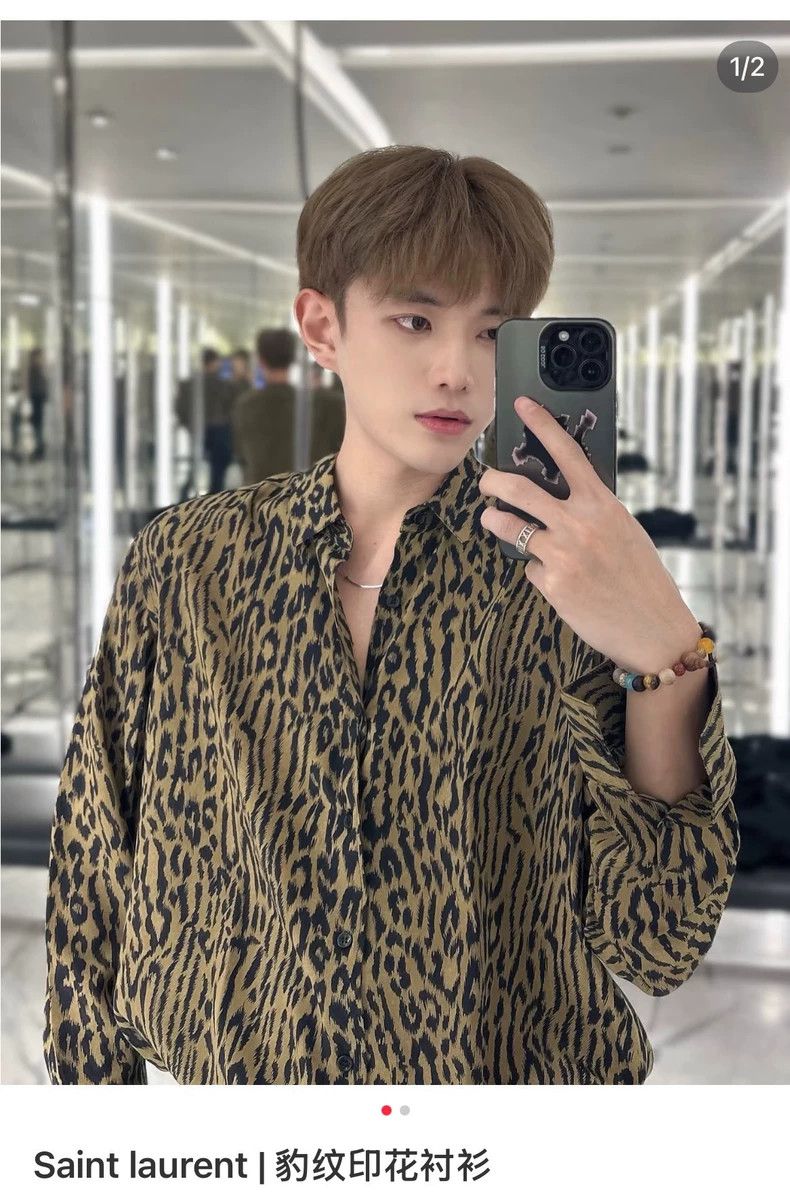 Saint Laurent Paris Saint Laurent Paris size 39 21SS Leopard Shirt Size US M / EU 48-50 / 2 - 8 Thumbnail
