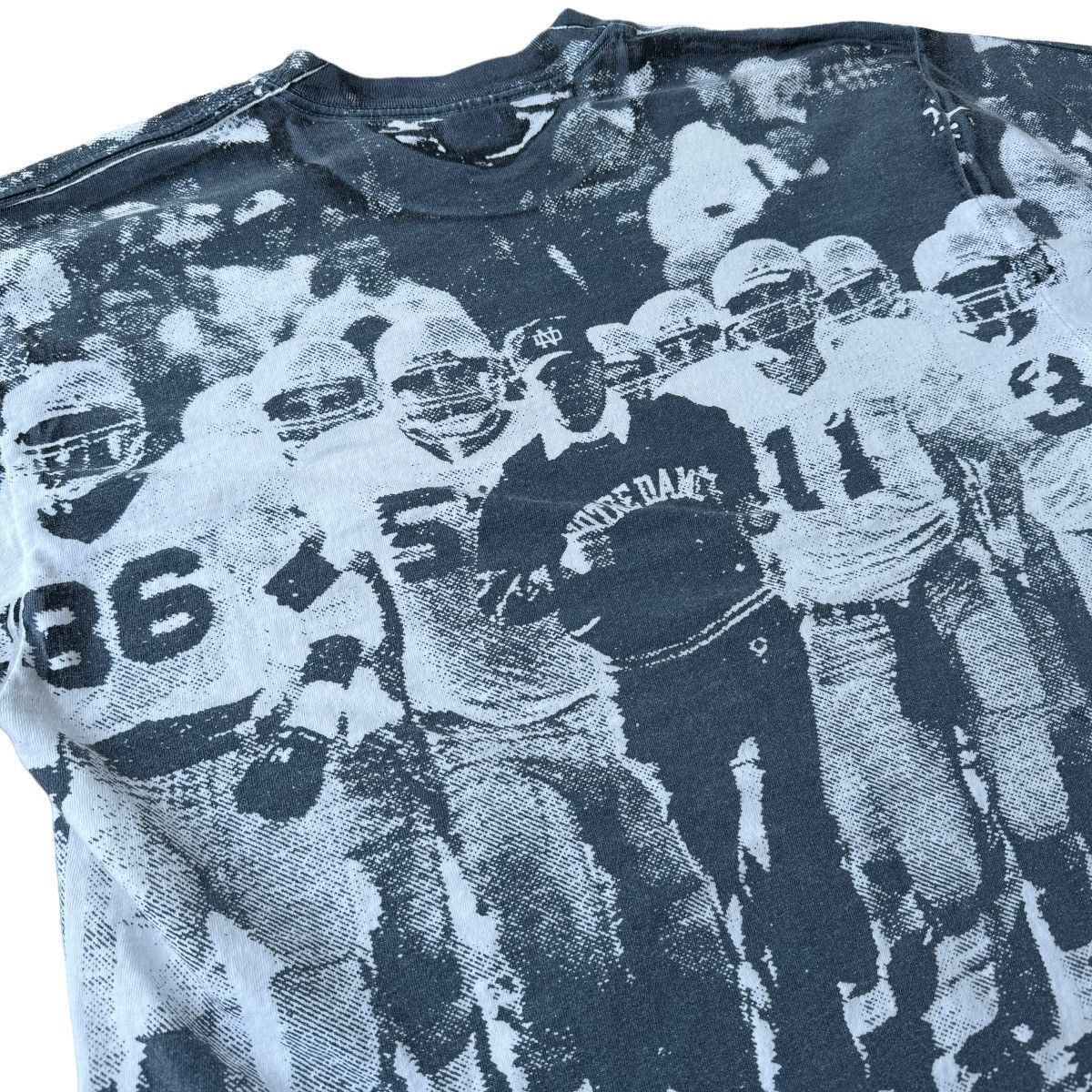 Vintage 90s Notre Dame University Football AOP Graphic Tee rugby Size US L / EU 52-54 / 3 - 14 Thumbnail