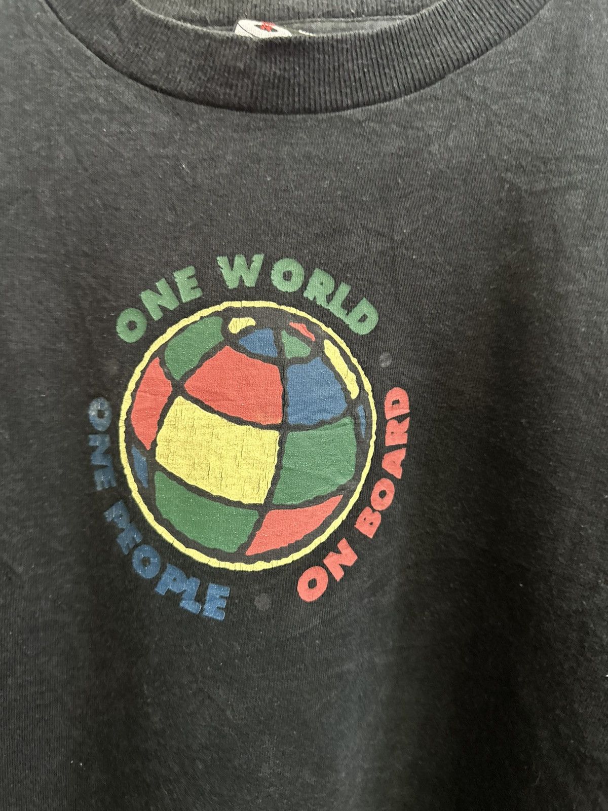 Vintage Vintage on board tshirt Size US L / EU 52-54 / 3 - 2 Thumbnail