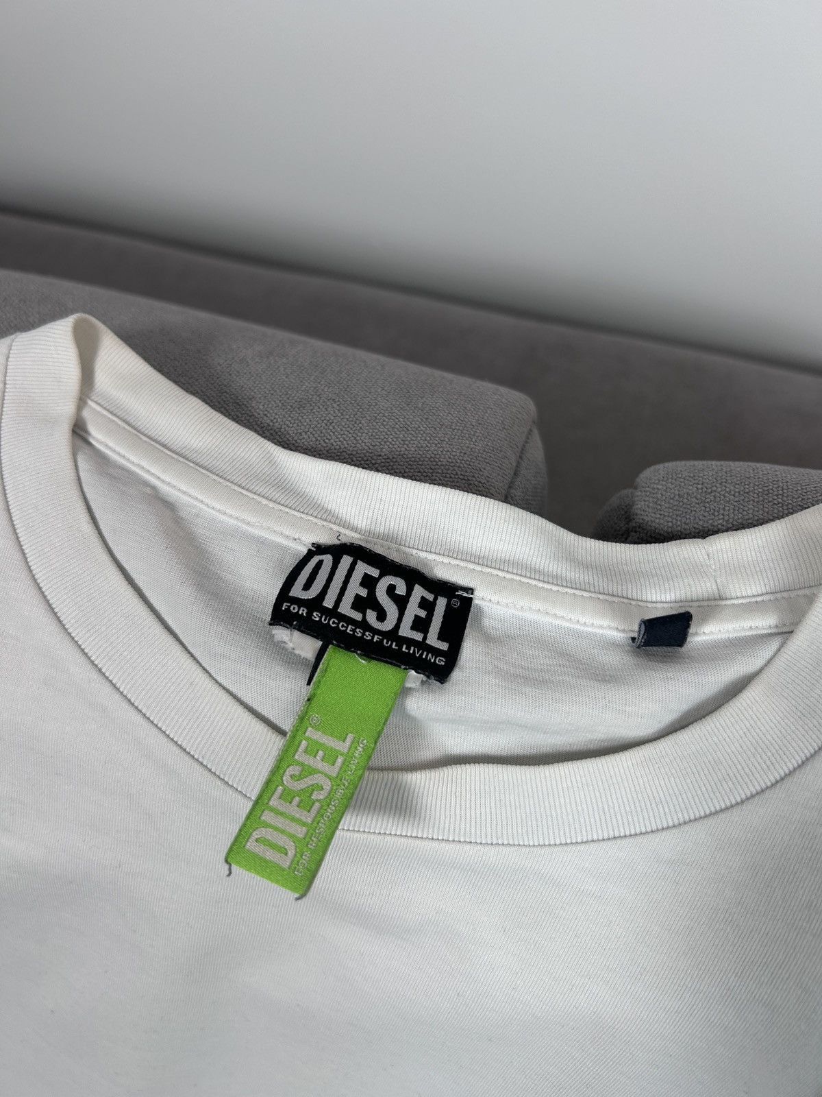 Other Diesel Clean Galaxy White Tee SZ L Size US L / EU 52-54 / 3 - 3 Thumbnail