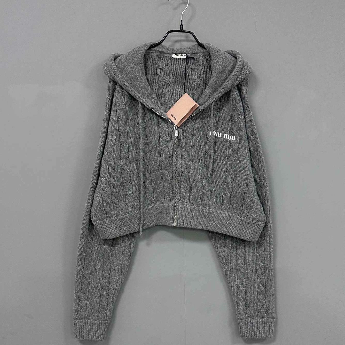 Miu Miu Miu Miu Knit Wool Gray Sweater XS Women Size XS / US 0-2 / IT 36-38 - 1 Thumbnail