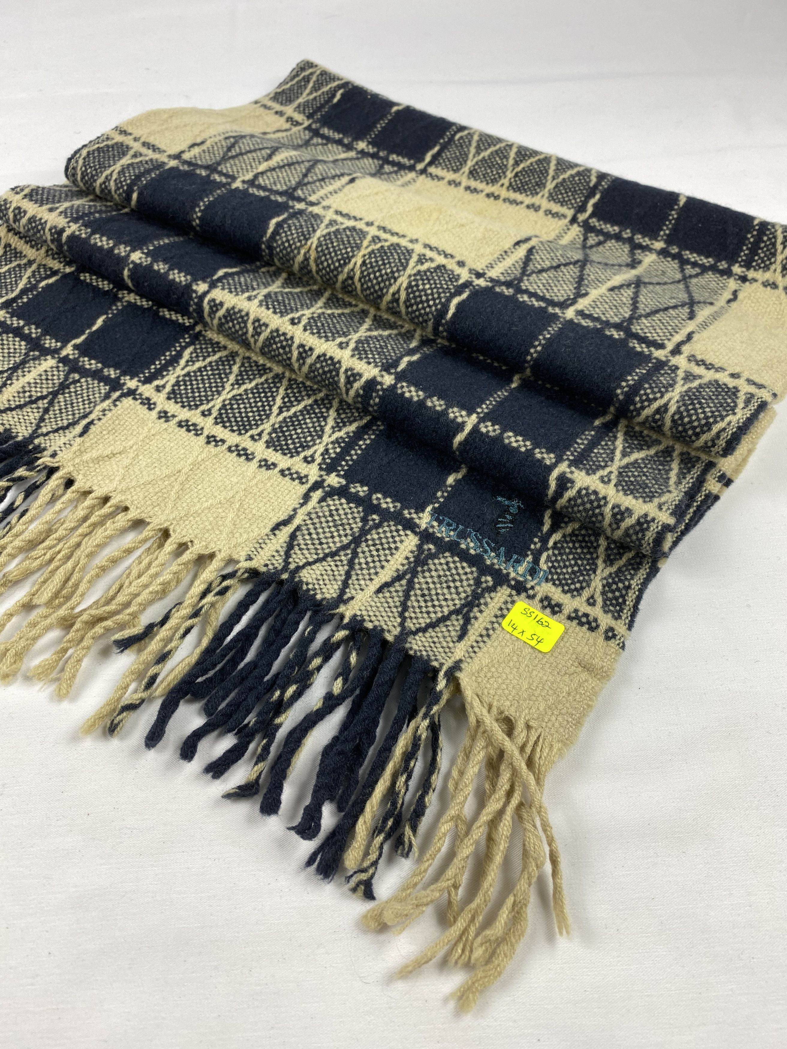 Trussardi Trussardi Scarf / Muffler / Neckwear Size ONE SIZE - 3 Thumbnail