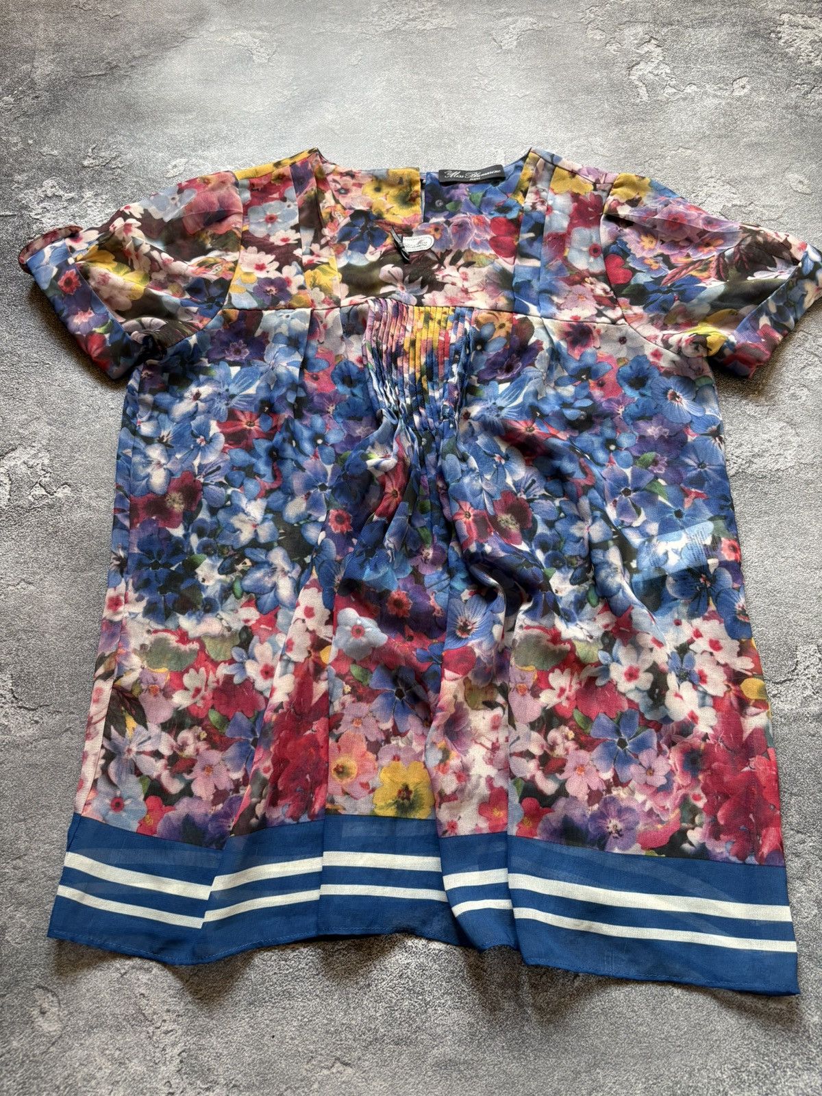 Blumarine Miss Blumarine Jeans Flowers Printed Luxury Woman’s Blouse Size L / US 10 / IT 46 - 2 Thumbnail
