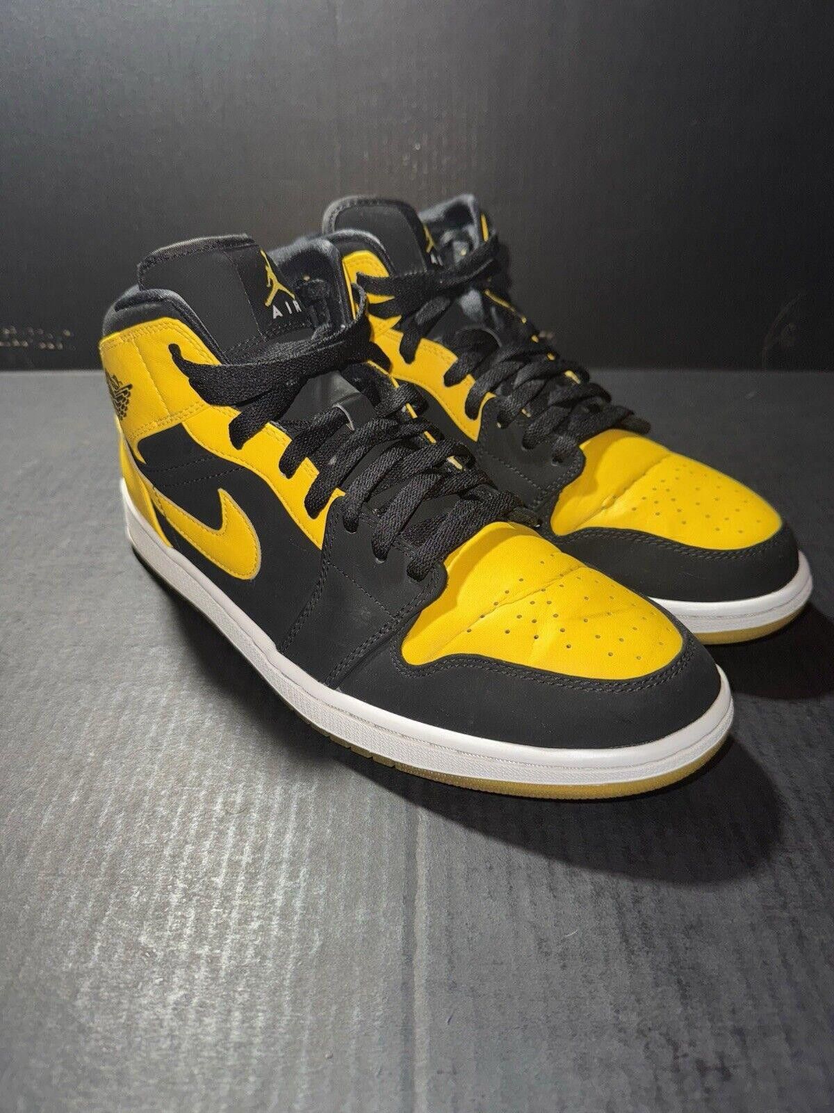 Jordan Brand Nike Air Jordan 1 Retro Mid New Love 2017 554724-035 Sz 11.5 Size US 11.5 / EU 44-45 - 2 Thumbnail