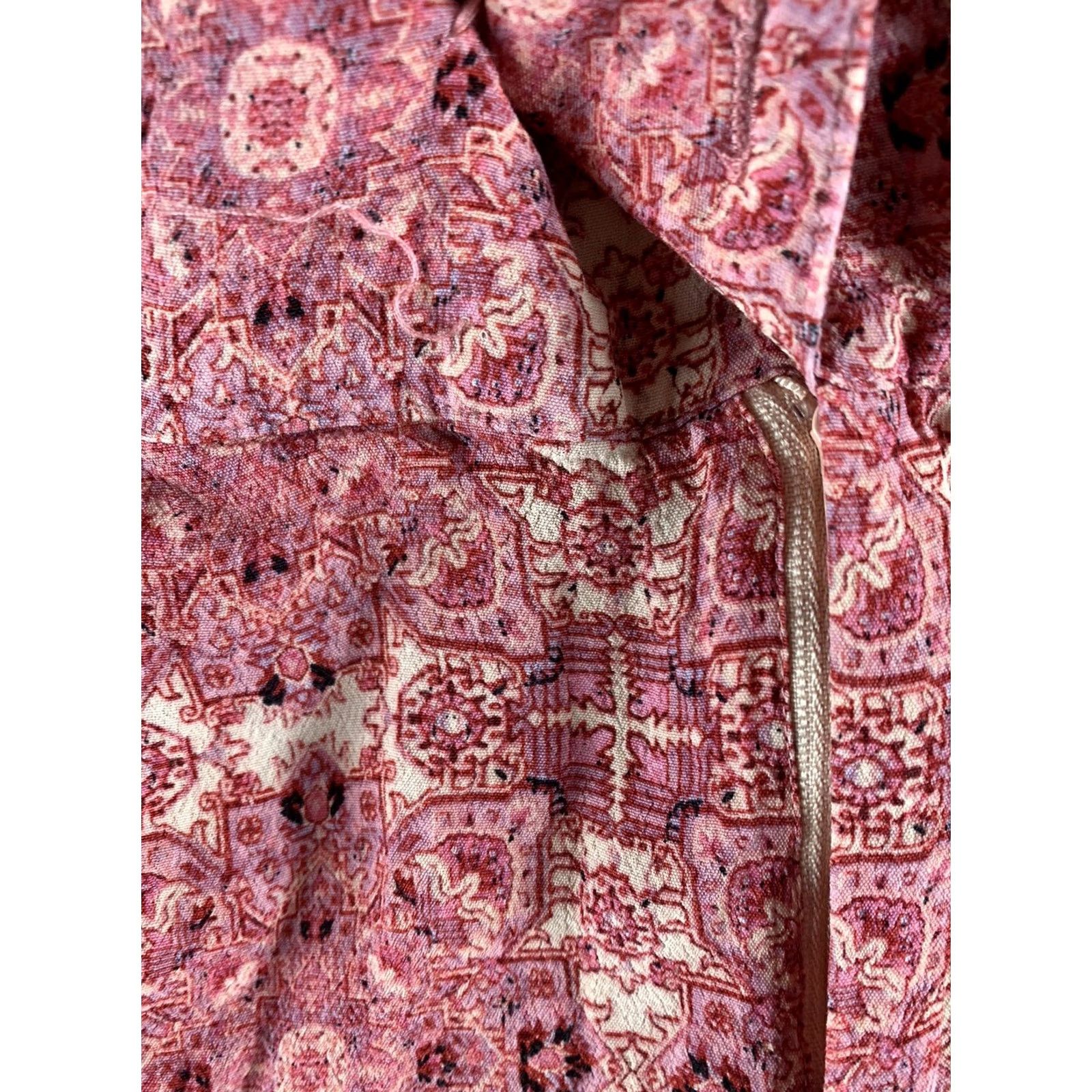 For Love & Lemons FOR LOVE AND LEMONS Pants Women XS Red Paisley Rayon Lightweight Dress Pants Size 26" / US 2 / IT 38 - 7 Thumbnail