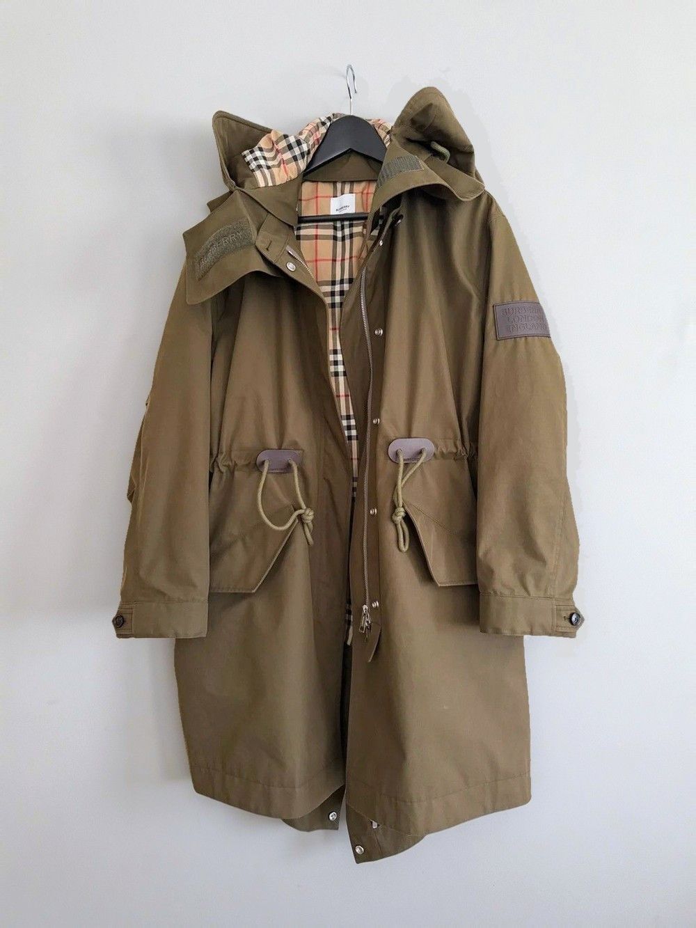 Burberry Burberry Check Lined Hooded Parka Size M / US 6-8 / IT 42-44 - 1 Thumbnail