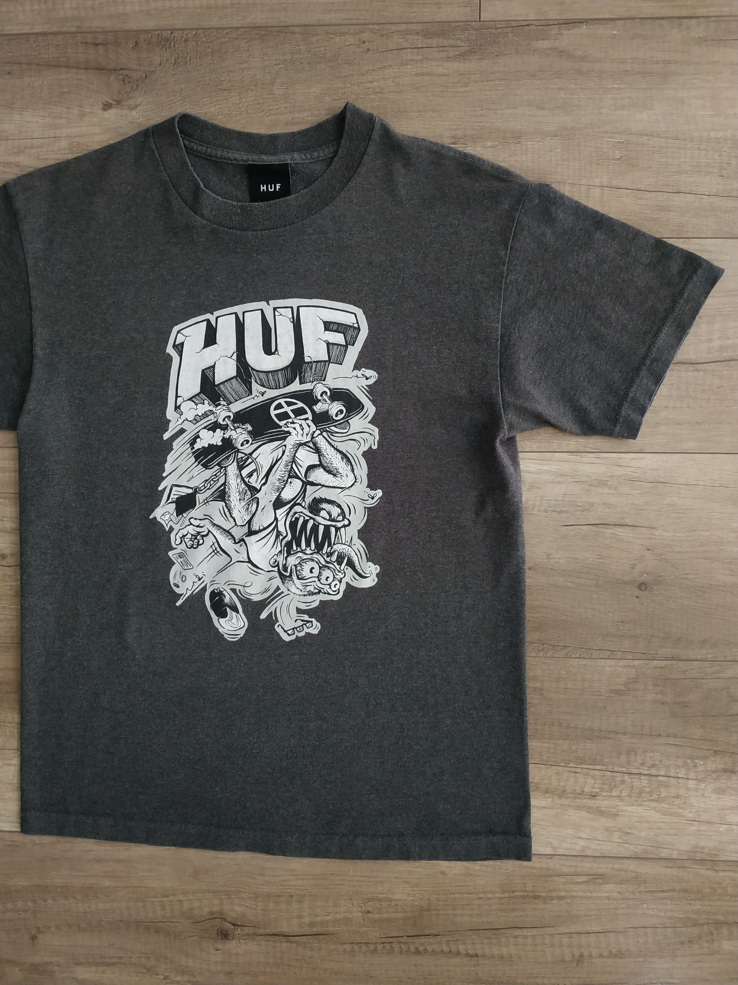 Huf HUF Worldwide Men's Skateboard T-shirt, s. MEDIUM Size US S / EU 44-46 / 1 - 3 Thumbnail
