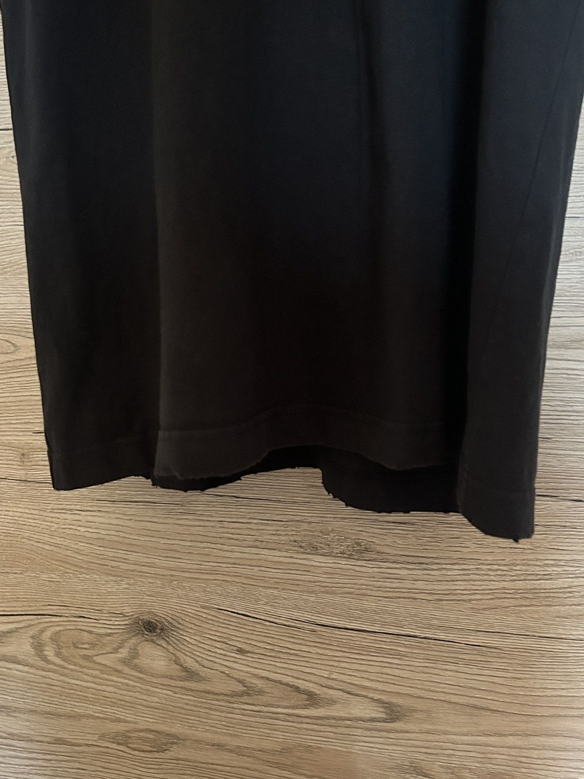 Balenciaga Balenciaga Embroidered T-shirt Size US XL / EU 56 / 4 - 6 Thumbnail