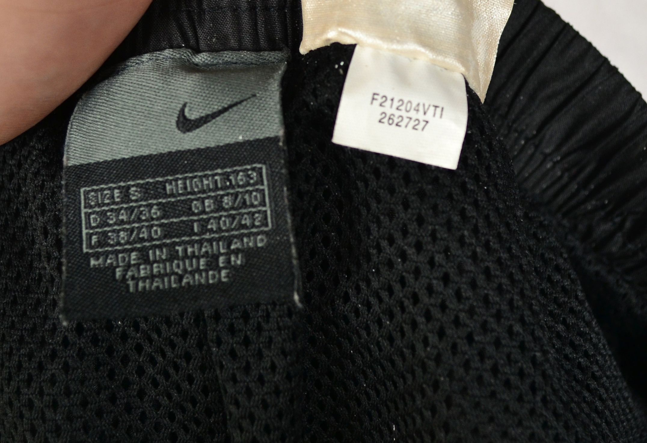 Nike × Vintage Y2K Vintage Nike BAGGY PARACHUTE Track Pants Size S Size 30" / US 8 / IT 44 - 12 Thumbnail