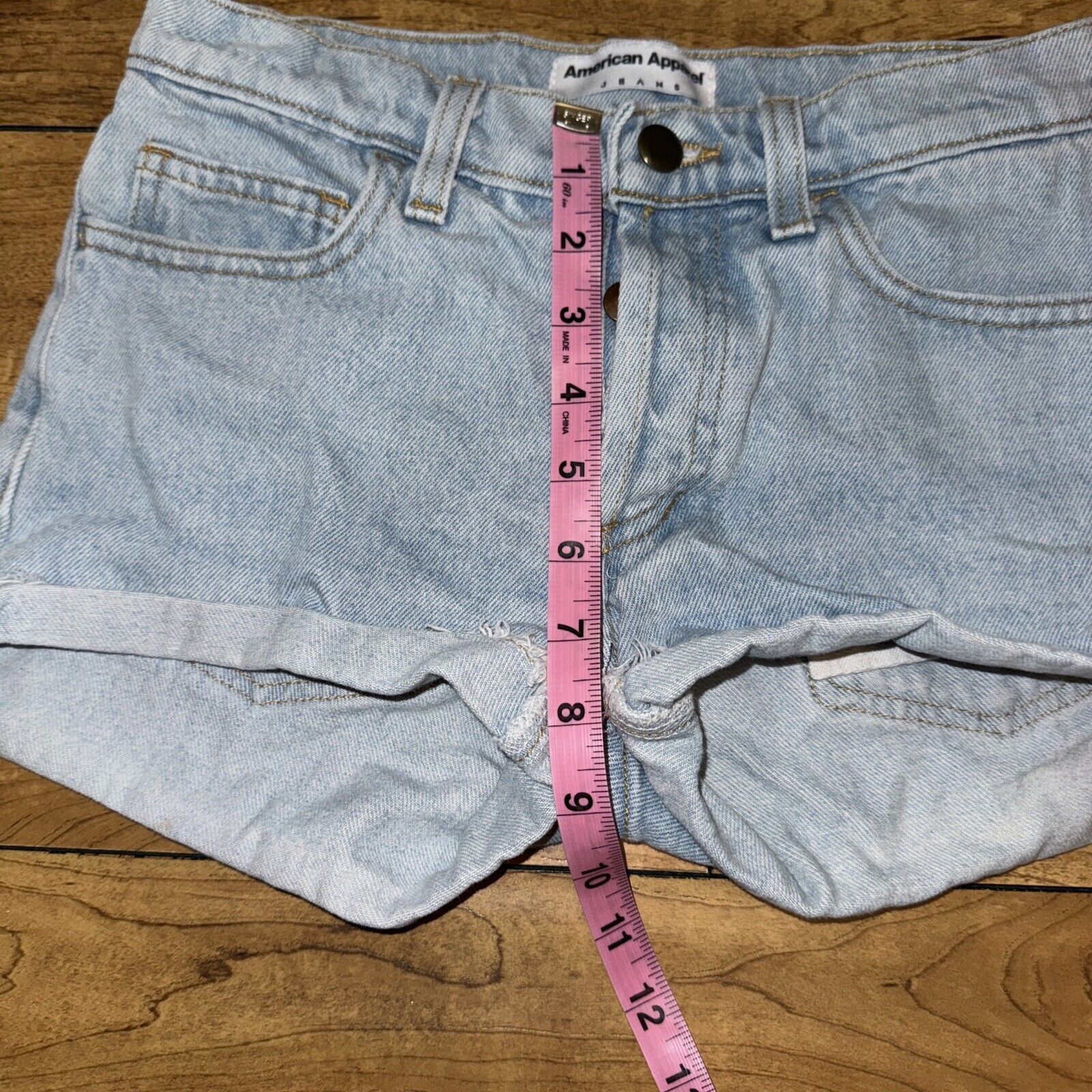 American Apparel × Grunt Style × Vintage American Apparel Short Shorts Denim Light Blue Size 26 Size US 26 / EU 42 - 4 Thumbnail