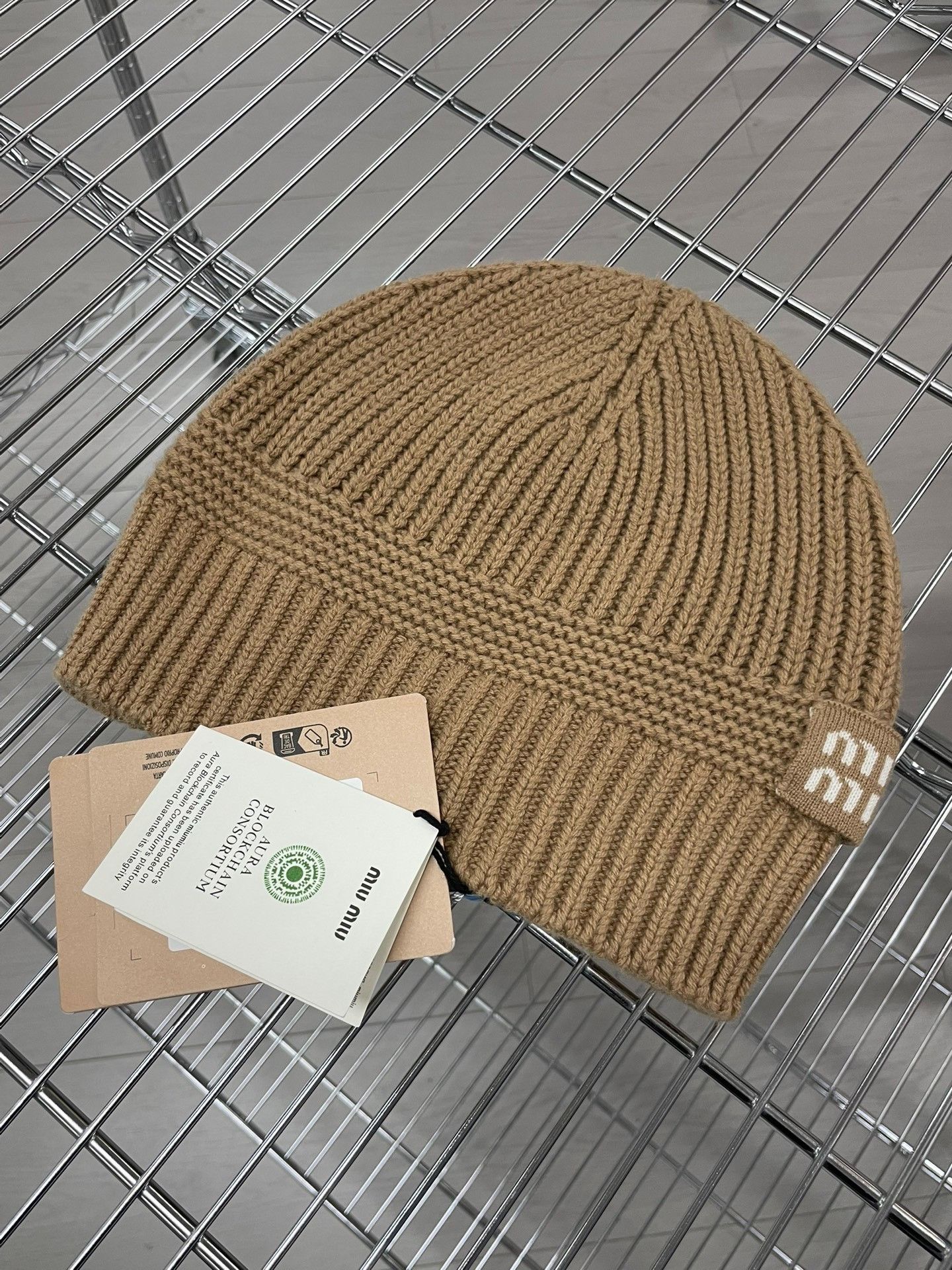 Miu Miu Miumiu 25FW Brown Wool Logo Beanie Size ONE SIZE - 1 Thumbnail