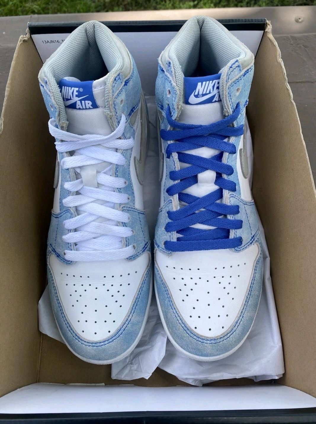 Jordan Brand Nike Air Jordan Retro 1 High OG GS Hyper Royal Size 6.5 Size US 6.5 / EU 39-40 - 5 Thumbnail
