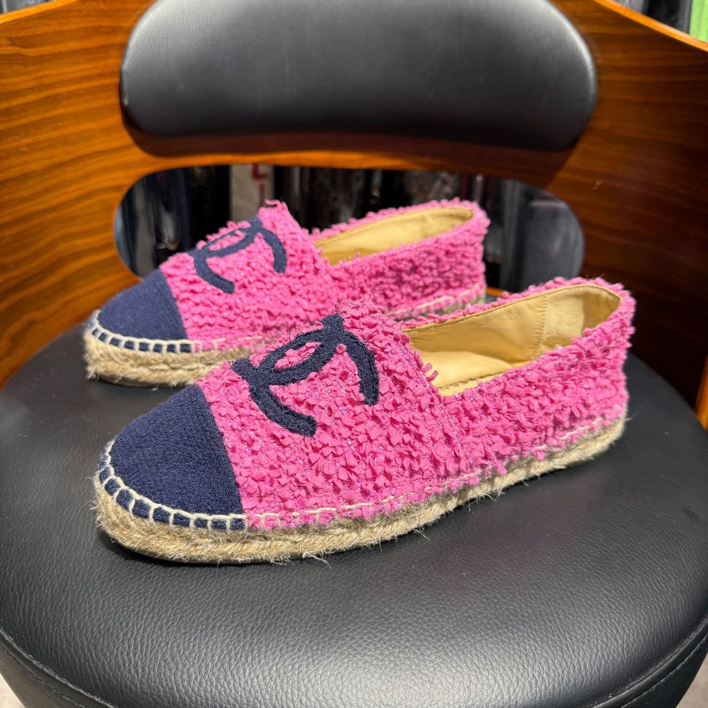 Chanel Chanel Pink Lowtop Sneakers us_6-5 Women Size US 6.5 / IT 36.5 - 1 Thumbnail
