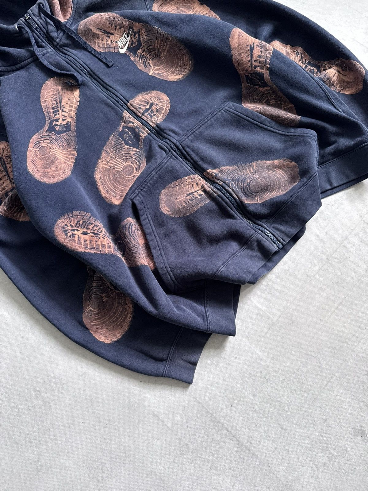 Nike Vintage Nike Dunk Step Custom Print Y2K Oversized Zip Hoodie Size US XL / EU 56 / 4 - 2 Thumbnail
