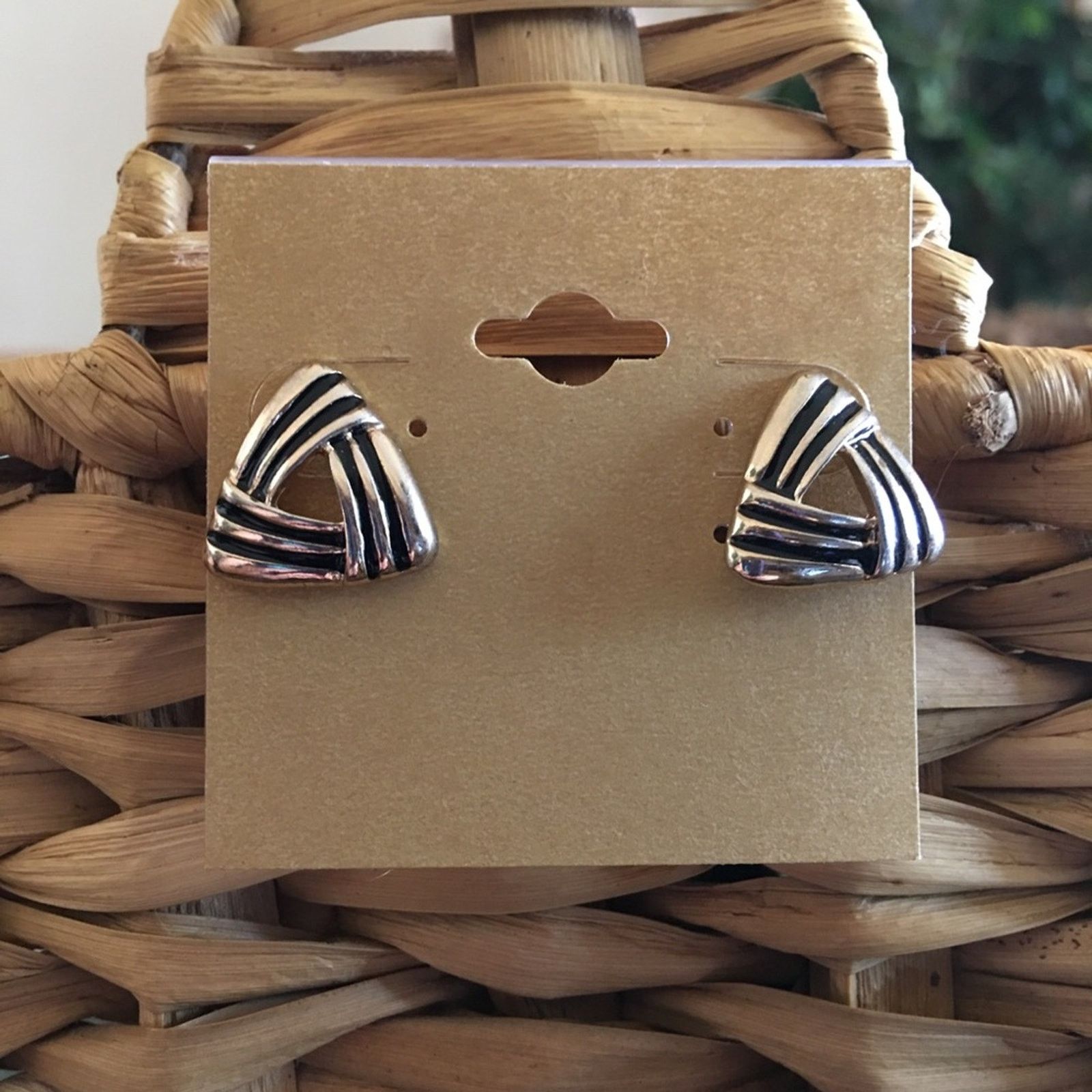Vintage Vintage gold and black triangle pierced earrings Size ONE SIZE - 1 Thumbnail