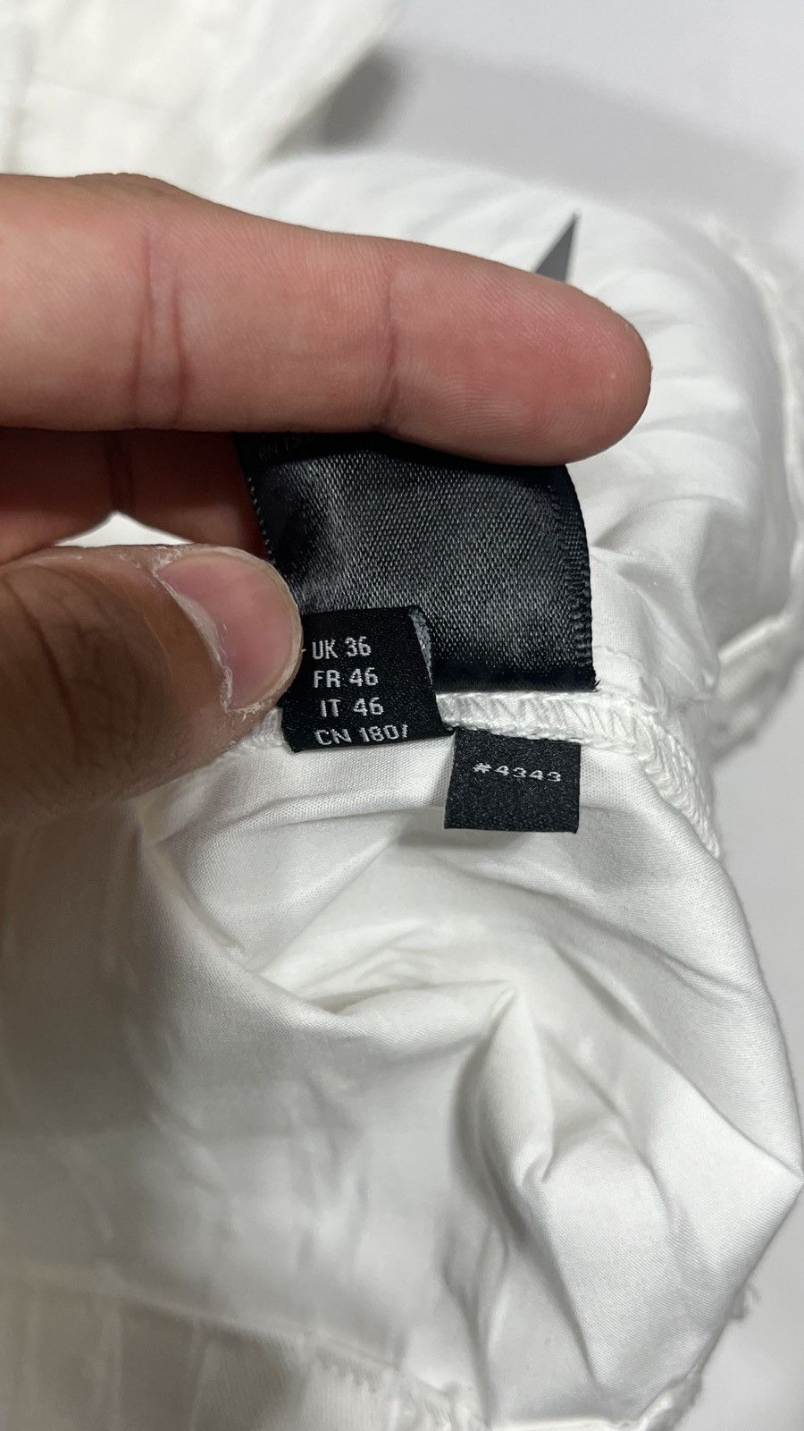 Amiri Amiri Logo Frayed White Button Up Size US S / EU 44-46 / 1 - 14 Thumbnail