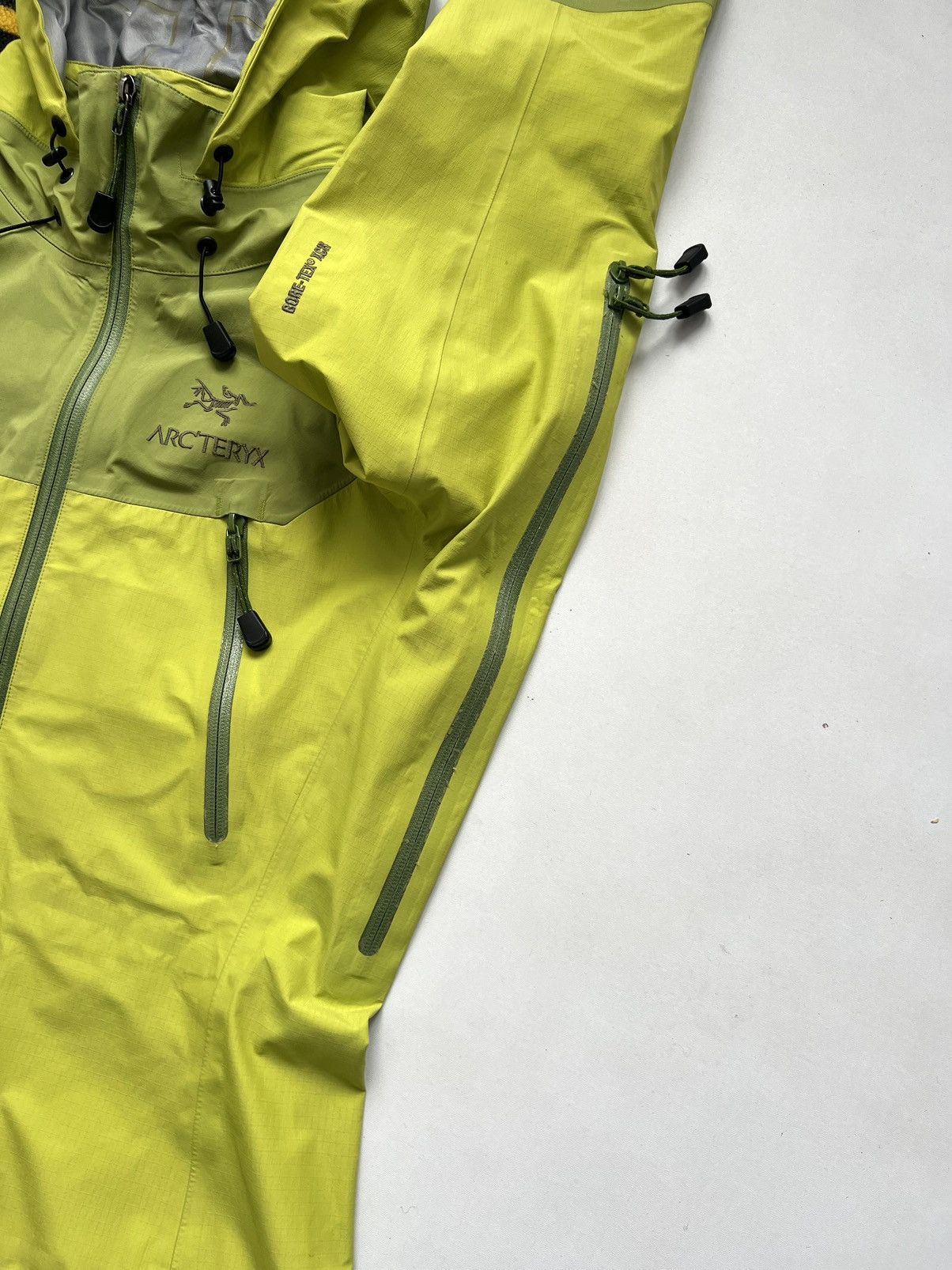 Arc'teryx 🔥Vintage Arcteryx Beta AR 2007 Wasabi Gore-Tex XCR Jacket Size S / US 4 / IT 40 - 11 Thumbnail