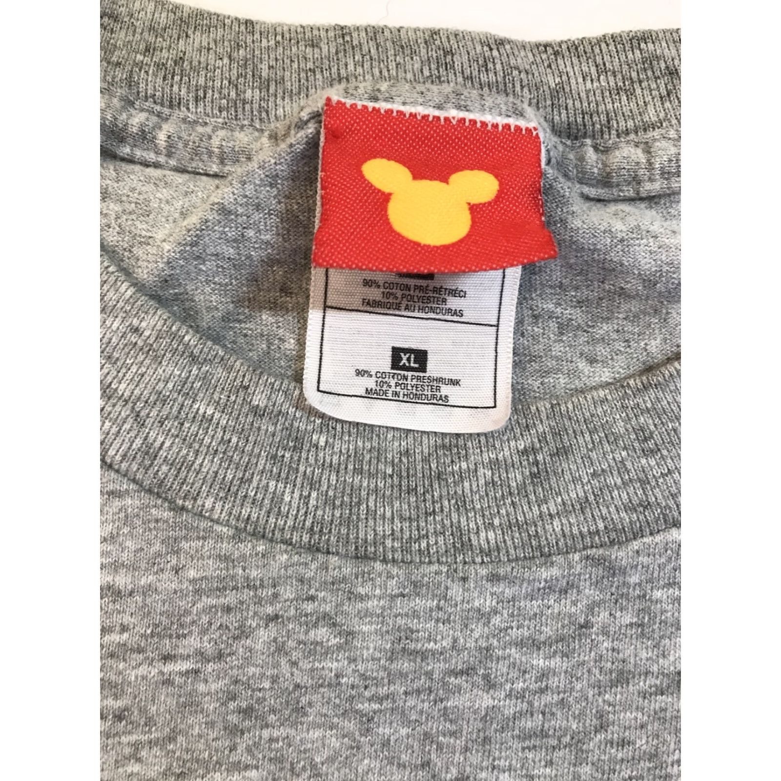 Disney VINTAGE Disney T-Shirt Universal 2002 Mickey Mouse Goofy Donald Duck Pluto Crew Neck Short Sleeve XL Gray Unisex Adults 2000s Logo Shirt Mens Womens Size US XL / EU 56 / 4 - 3 Thumbnail