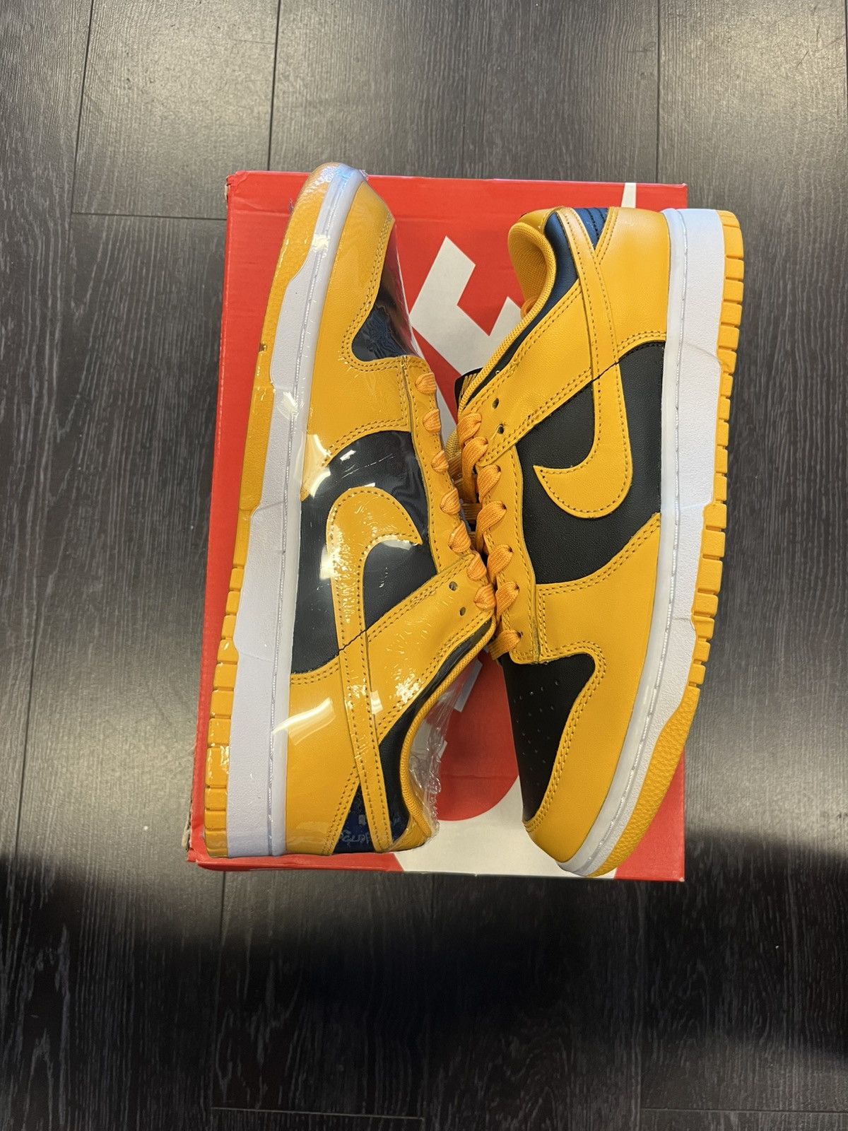 Nike Nike Dunk Low Golden Rod Size US 9.5 / EU 42-43 - 3 Thumbnail