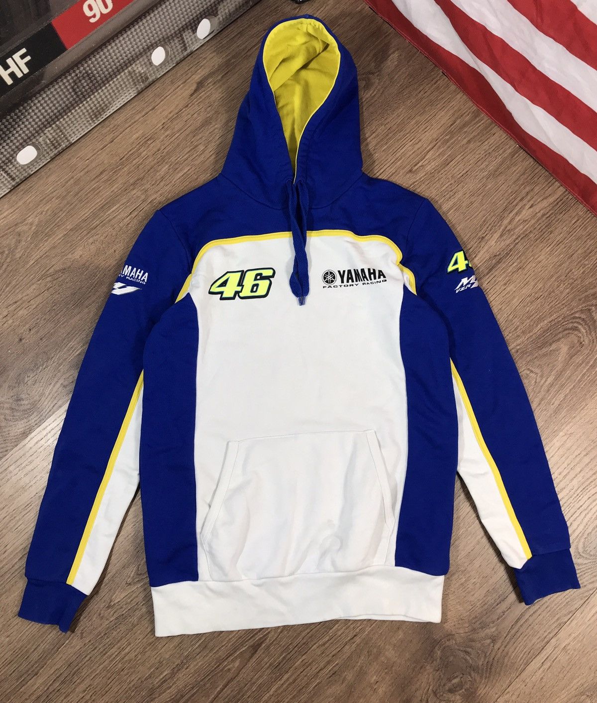 Yamaha Yamaha Valentino Rossi 46 Racing Hoodie Size US M / EU 48-50 / 2 - 1 Thumbnail