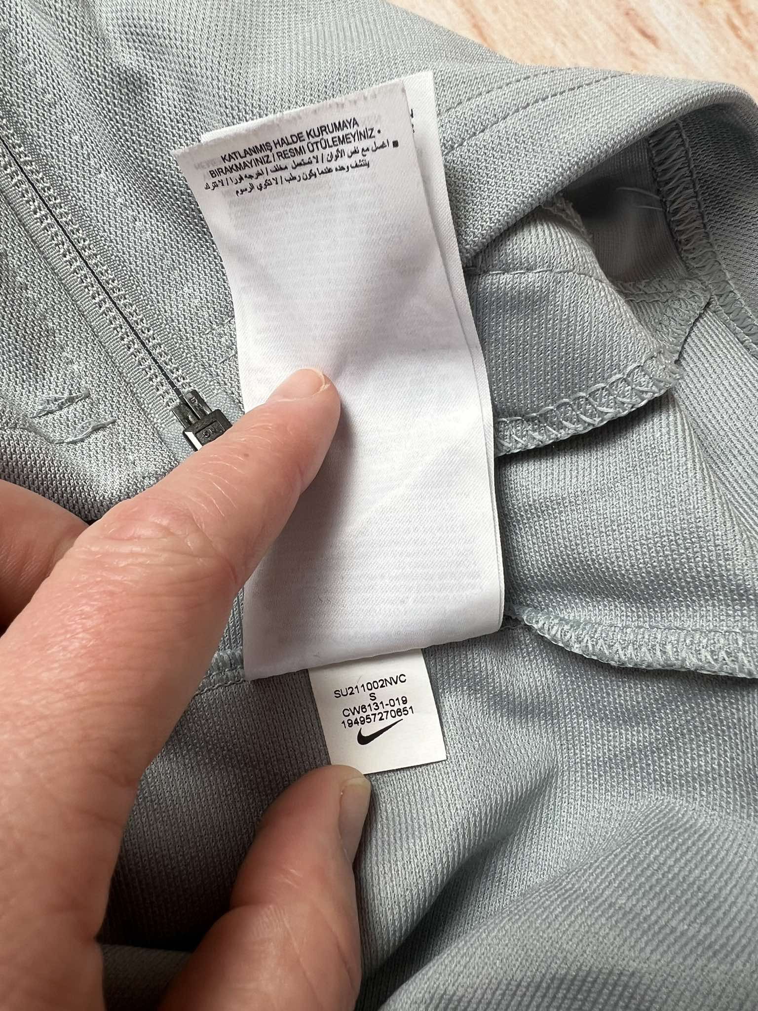 Nike Nike sweatshirt Size US S / EU 44-46 / 1 - 6 Thumbnail