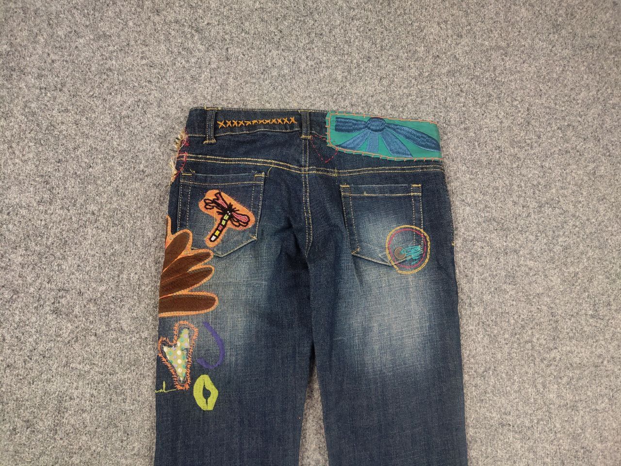 Hysteric Glamour Desigual Vintage Y2K Style Low-rise jeans embroidered logo Size 30" / US 8 / IT 44 - 8 Thumbnail